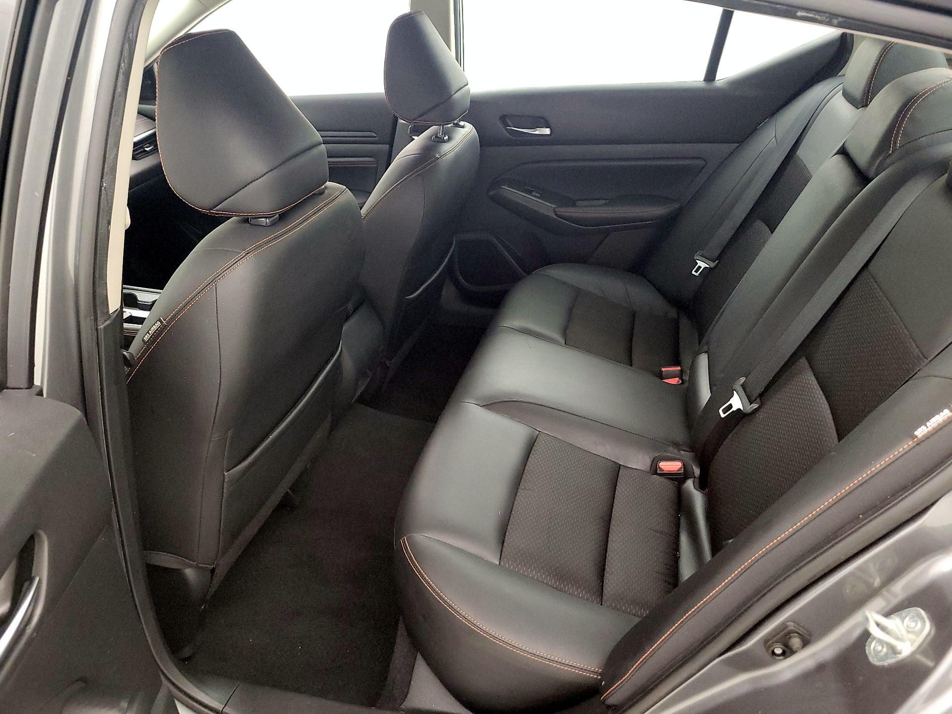 Thumbnail: 2020 Nissan Altima - 19