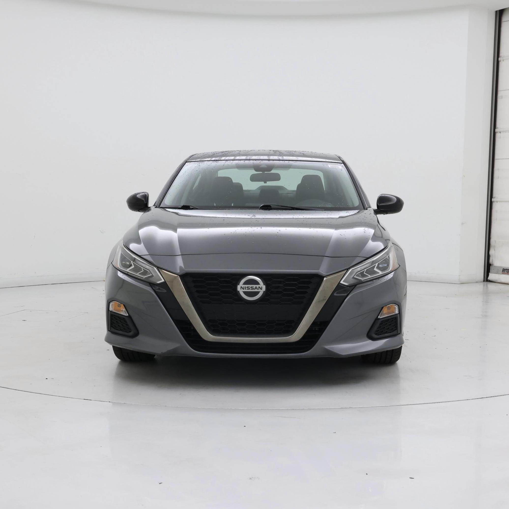Thumbnail: 2020 Nissan Altima - 5