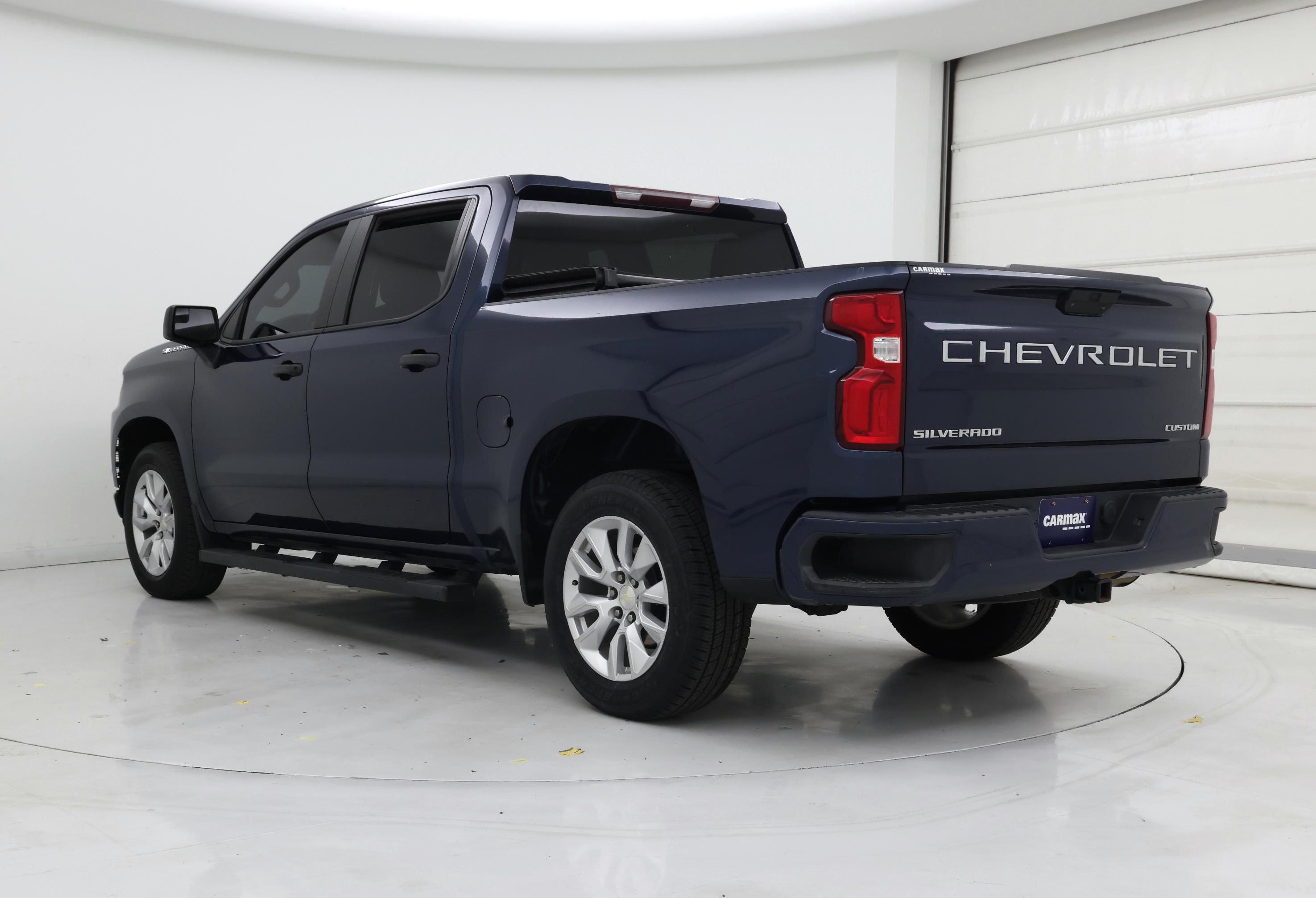 Thumbnail: 2021 Chevrolet Silverado 1500 - 2