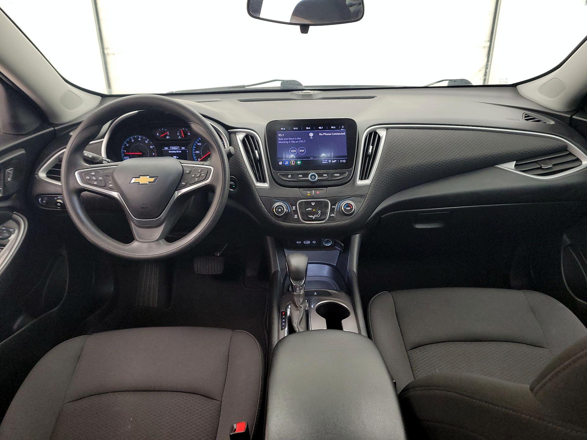 Thumbnail: 2023 Chevrolet Malibu - 9