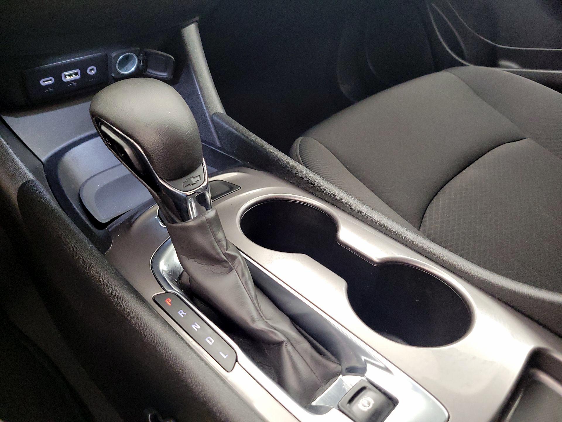 Thumbnail: 2023 Chevrolet Malibu - 17