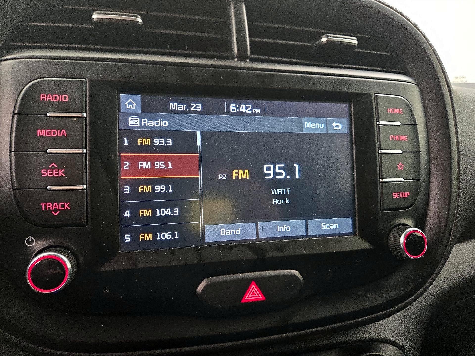 Thumbnail: 2021 Kia Soul - 15