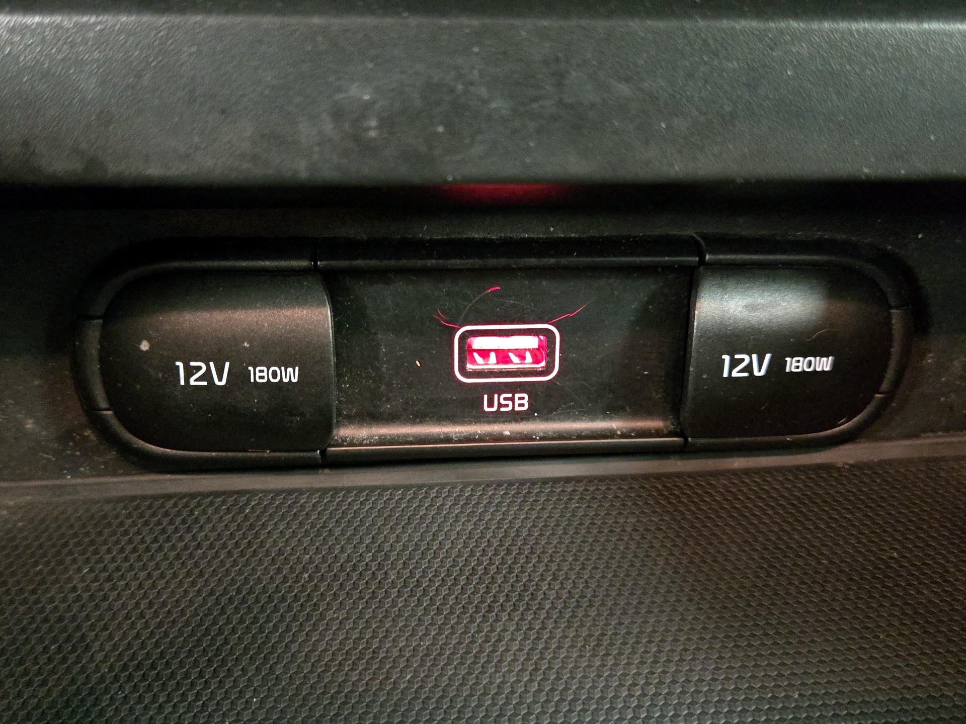 Thumbnail: 2021 Kia Soul - 18