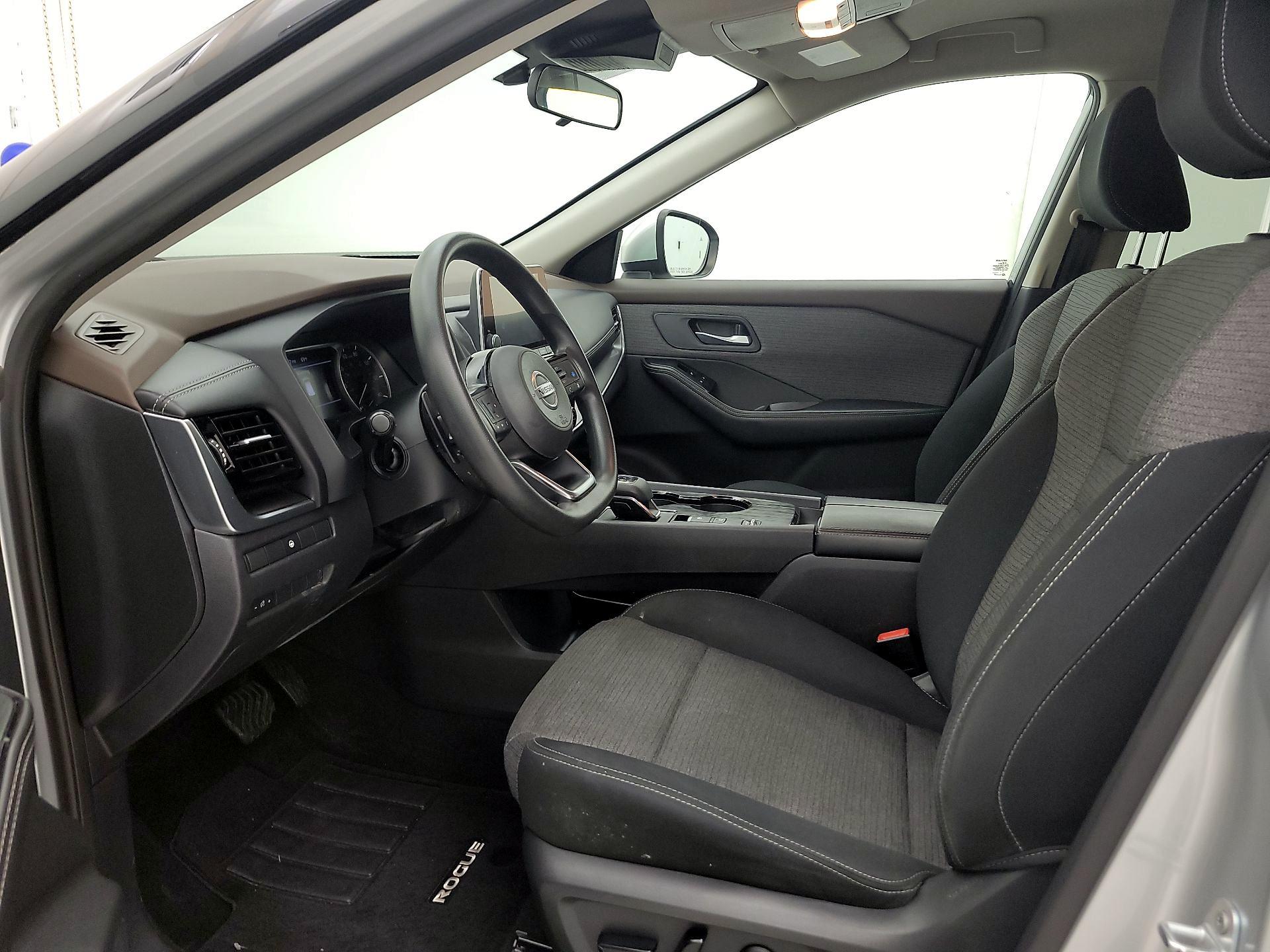 Thumbnail: 2021 Nissan Rogue - 11