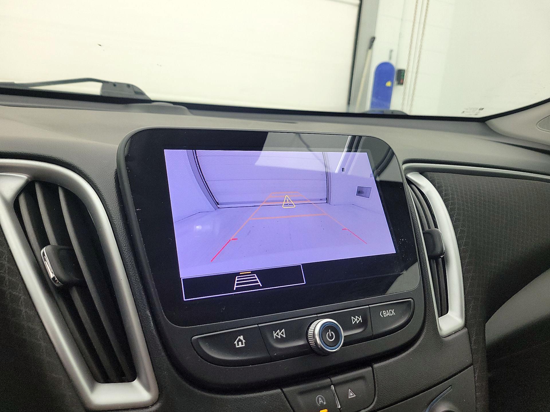 Thumbnail: 2024 Chevrolet Malibu - 14