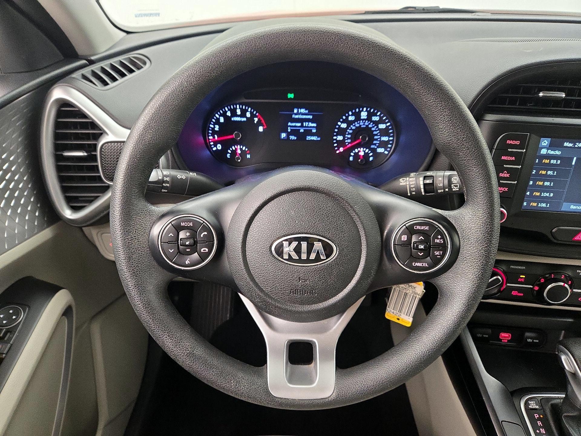 Thumbnail: 2021 Kia Soul - 10