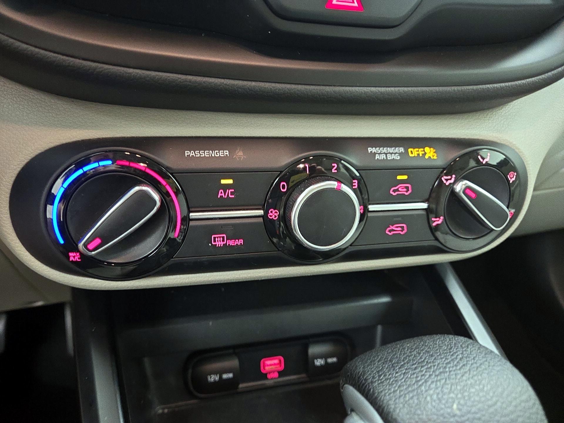 Thumbnail: 2021 Kia Soul - 16