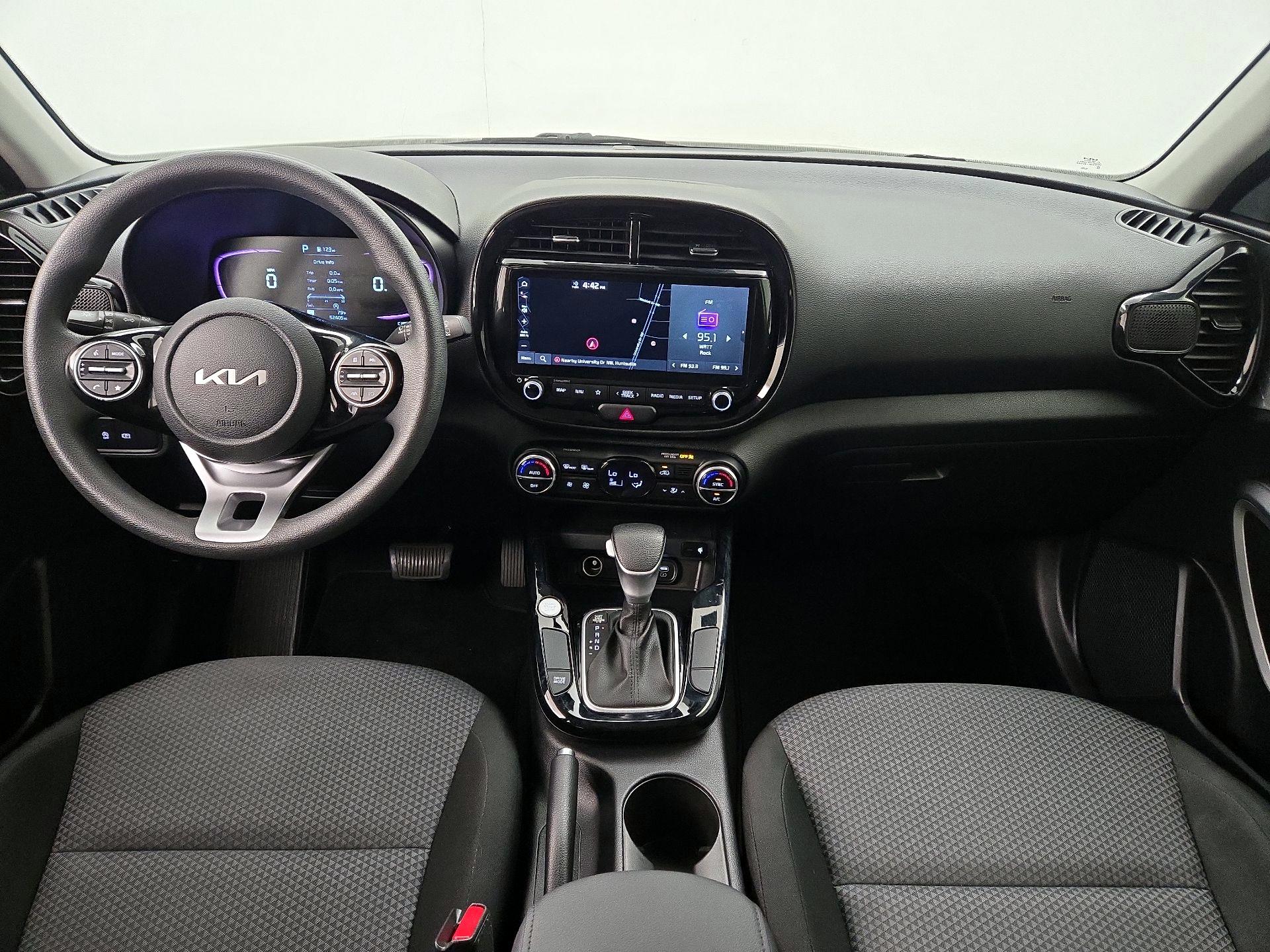 Thumbnail: 2023 Kia Soul - 9