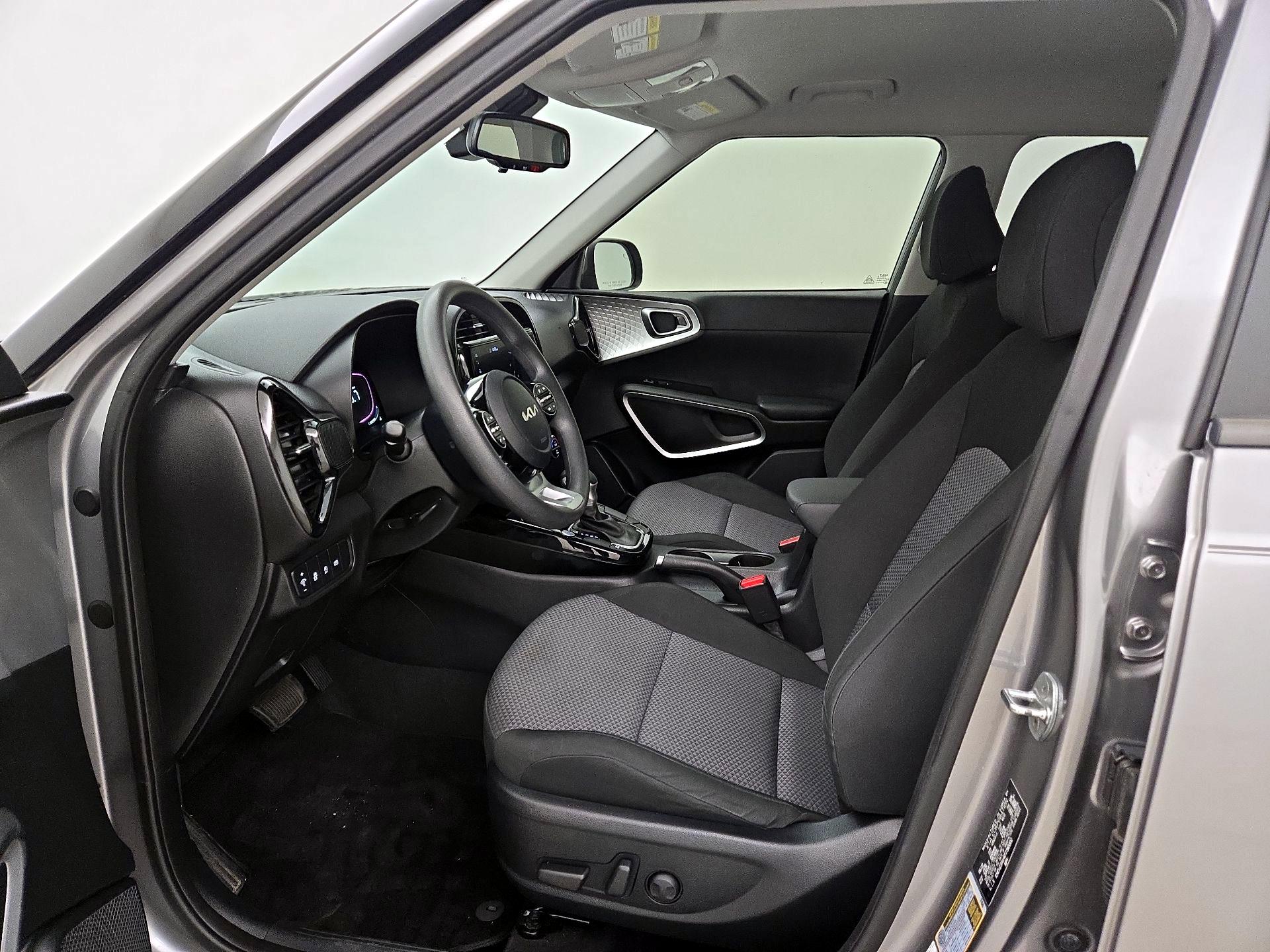 Thumbnail: 2023 Kia Soul - 11