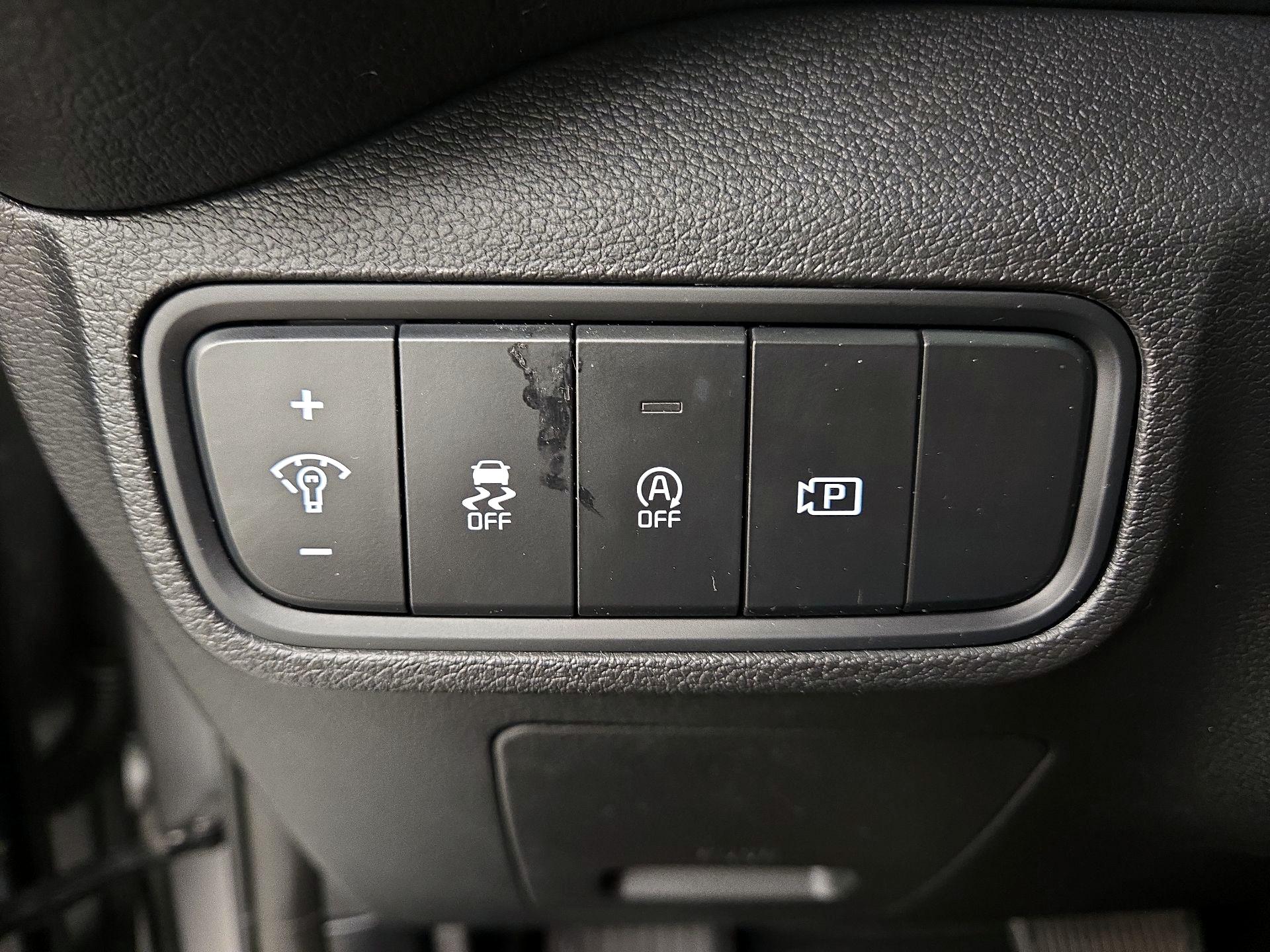 Thumbnail: 2023 Kia Soul - 13