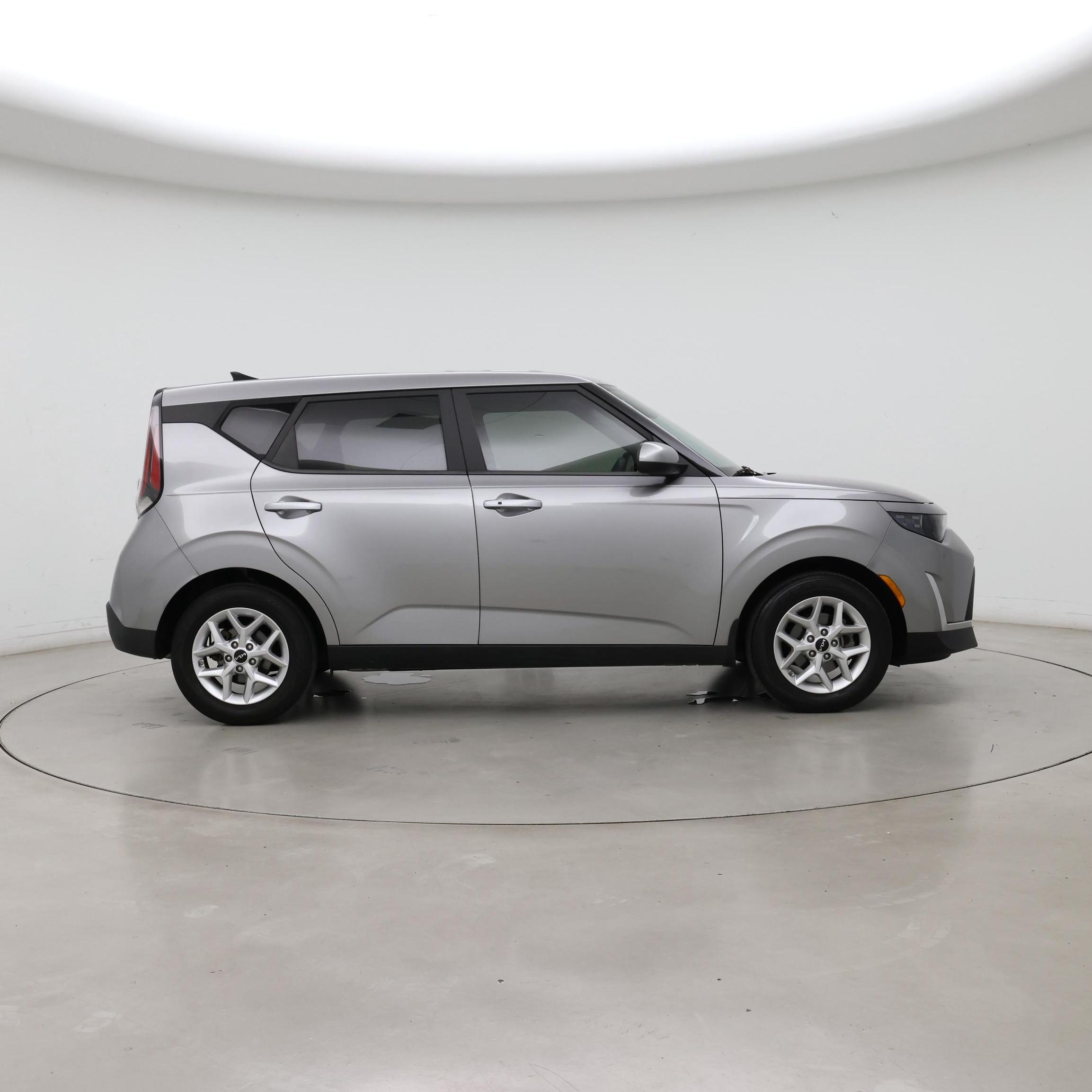 Thumbnail: 2023 Kia Soul - 7