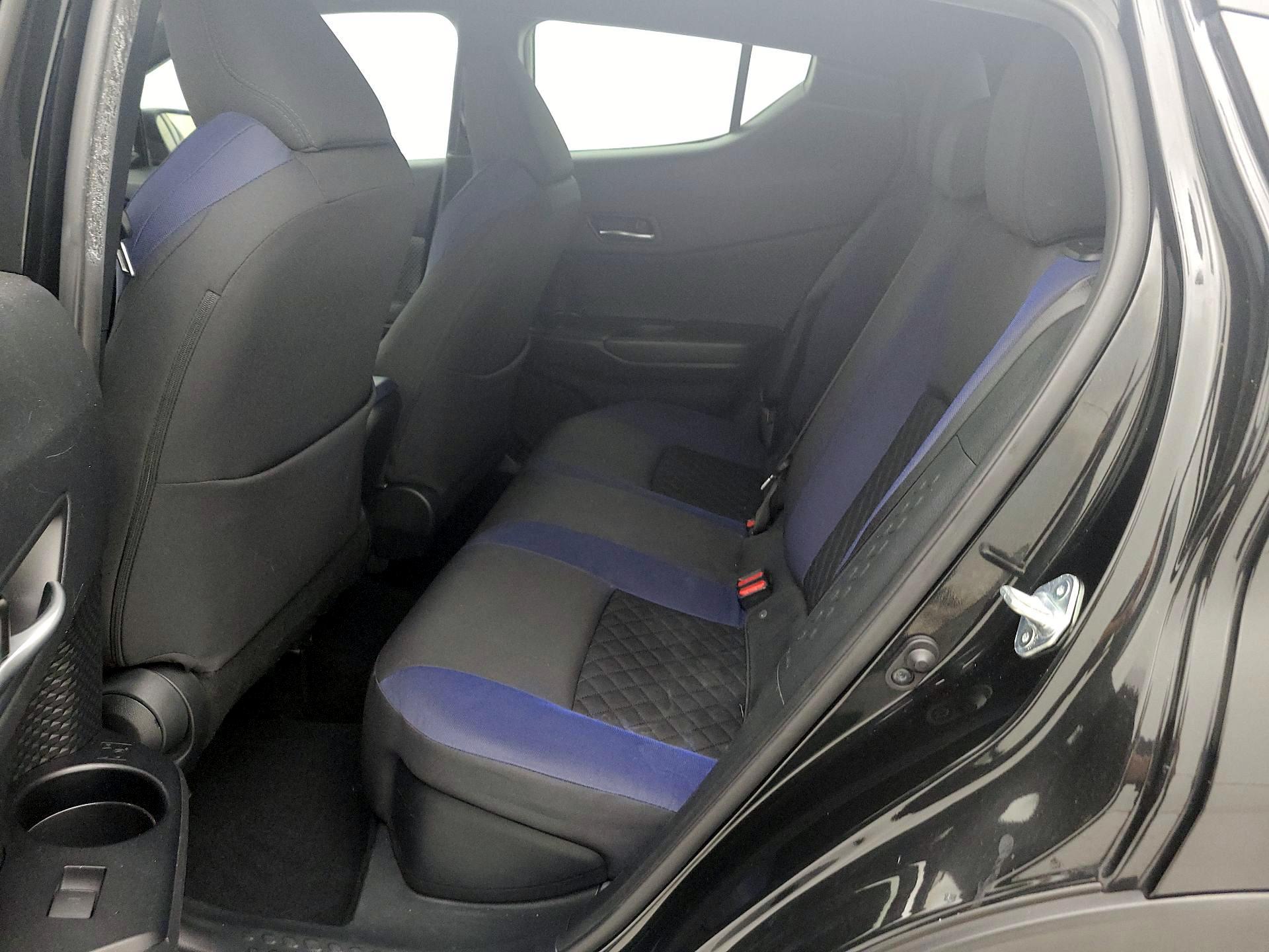 Thumbnail: 2020 Toyota C-HR - 19