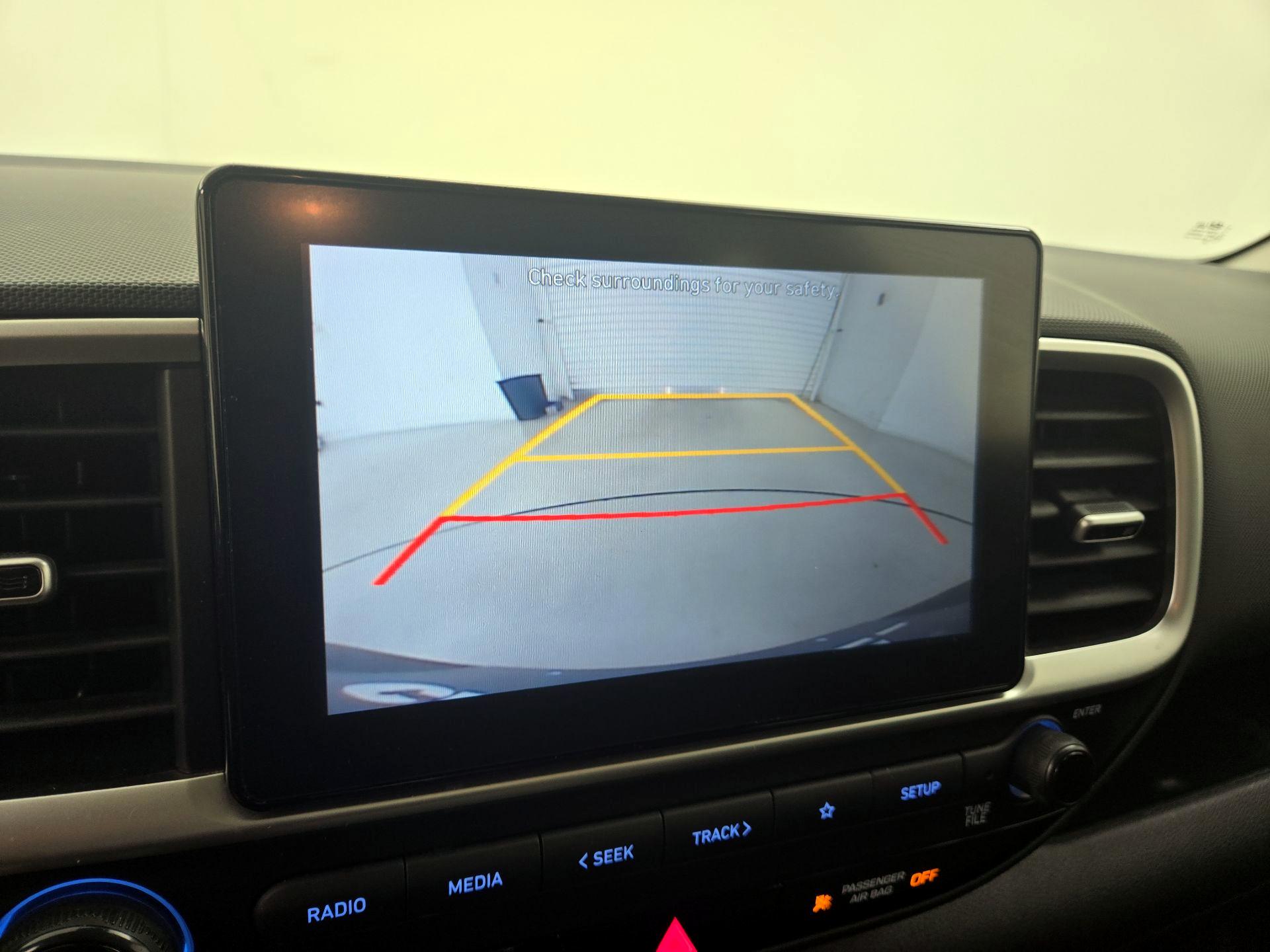 Thumbnail: 2021 Hyundai Venue - 14