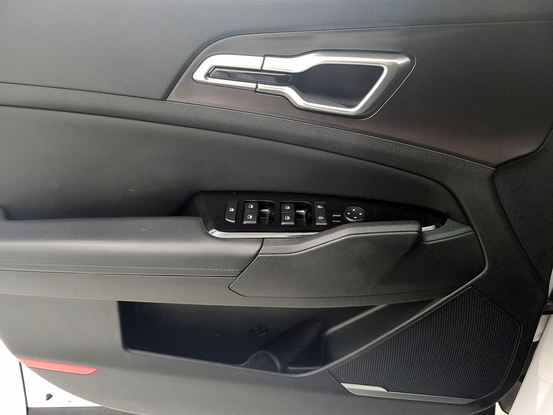 Thumbnail: 2024 Kia Sportage - 12