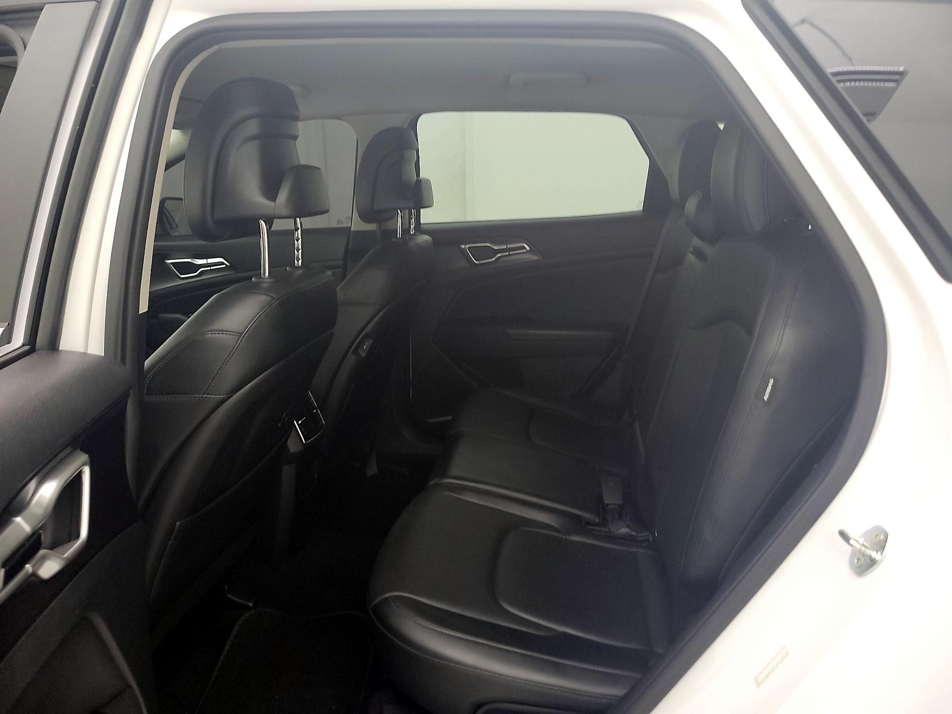 Thumbnail: 2024 Kia Sportage - 20