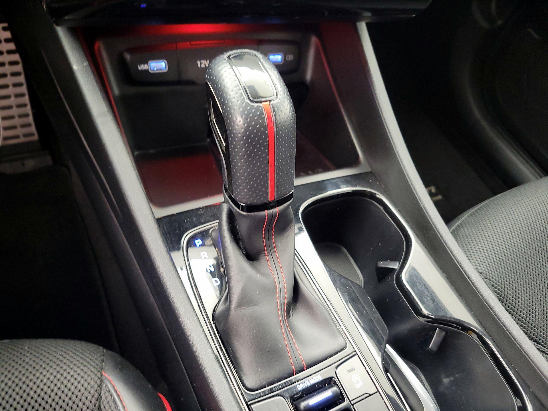 Thumbnail: 2022 Hyundai Tucson - 17