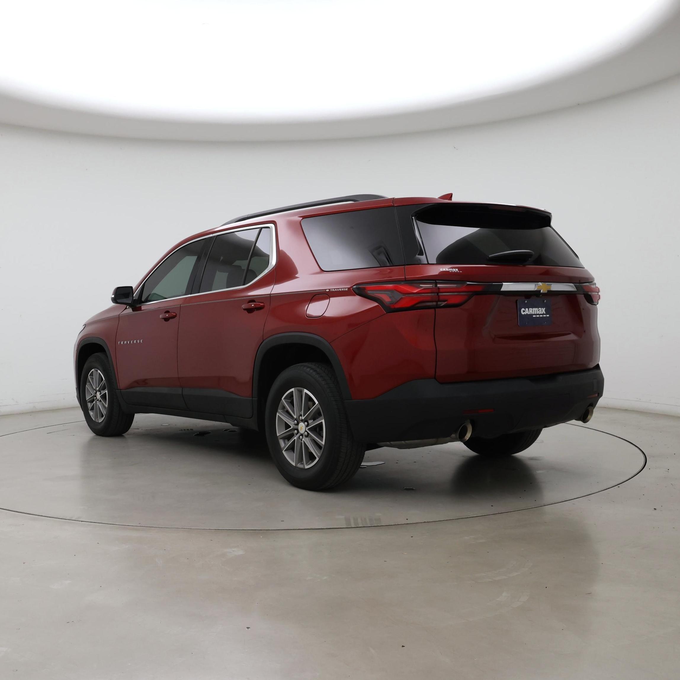 Thumbnail: 2023 Chevrolet Traverse - 2