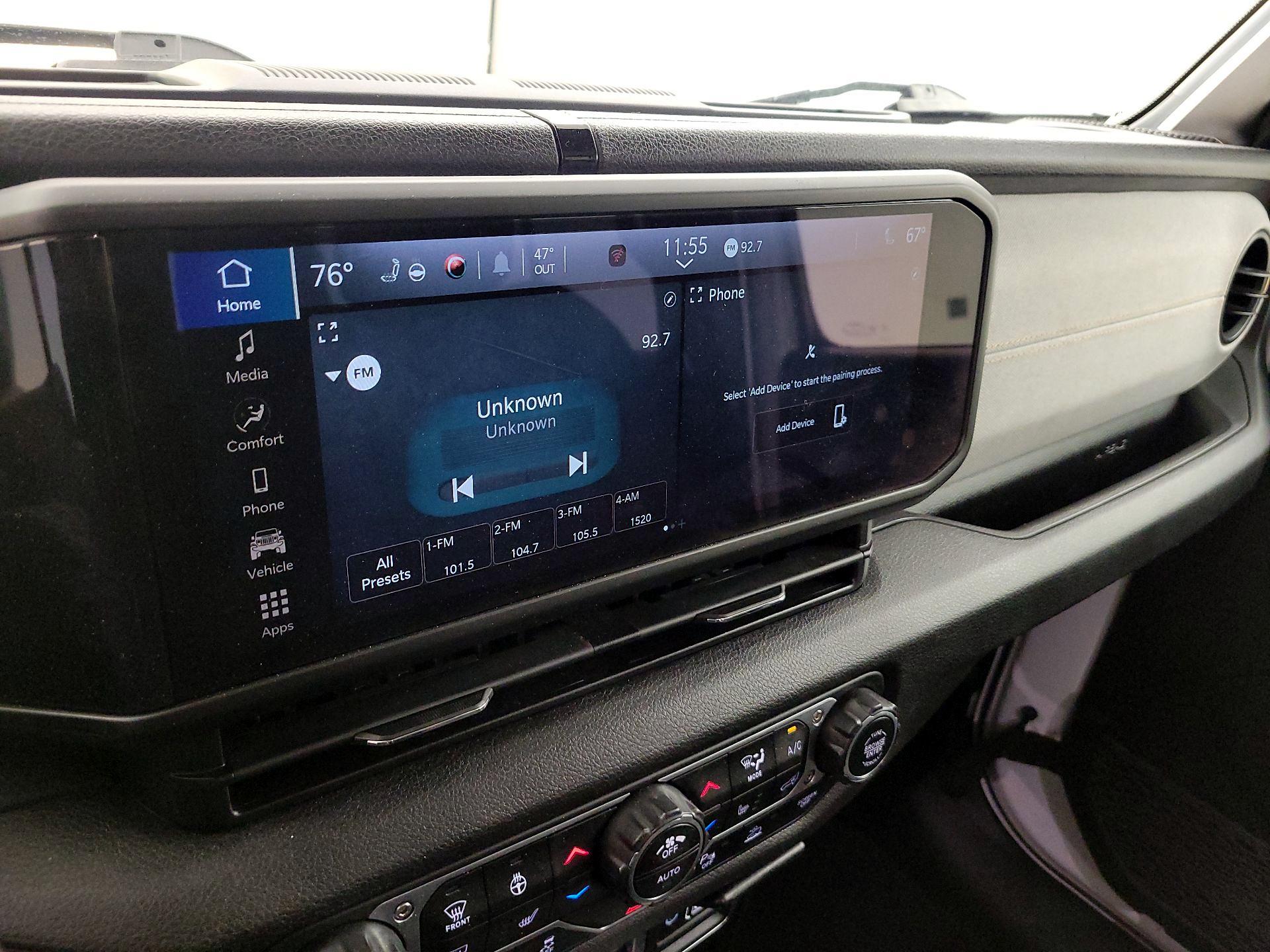 Thumbnail: 2024 Jeep Wrangler - 15