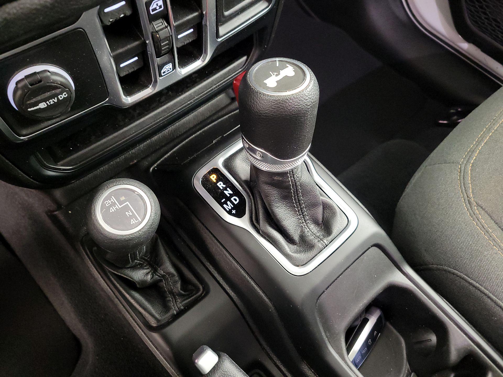 Thumbnail: 2024 Jeep Wrangler - 17