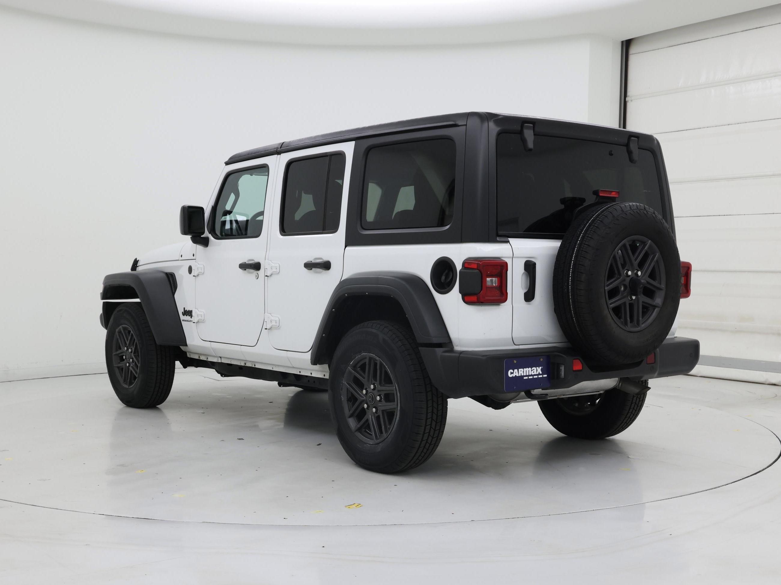 Thumbnail: 2024 Jeep Wrangler - 2