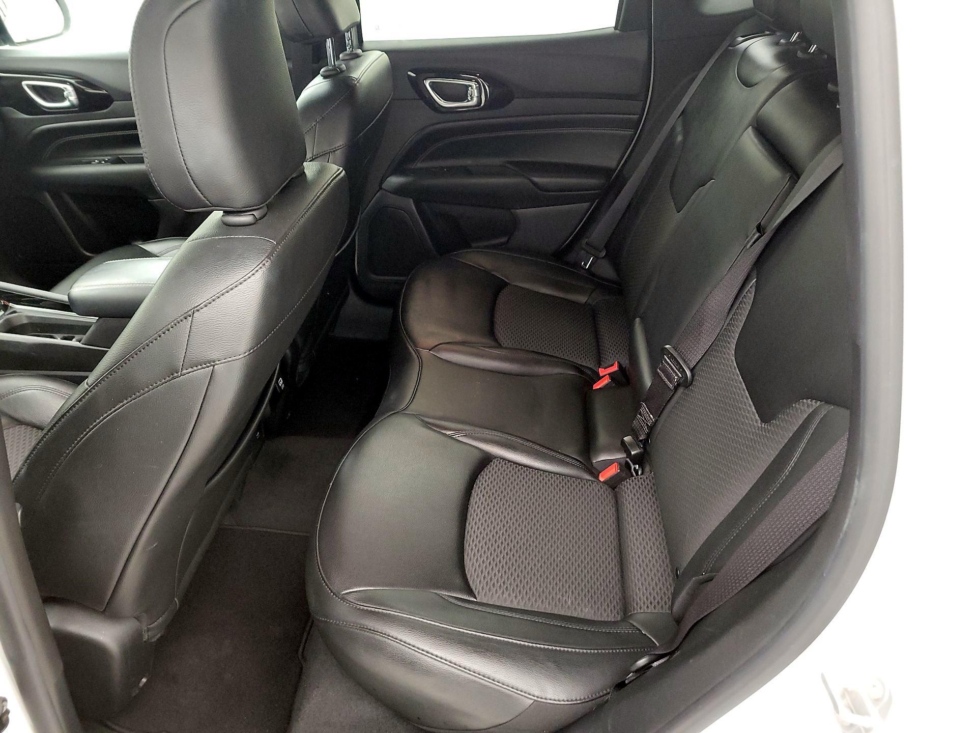 Thumbnail: 2022 Jeep Compass - 19