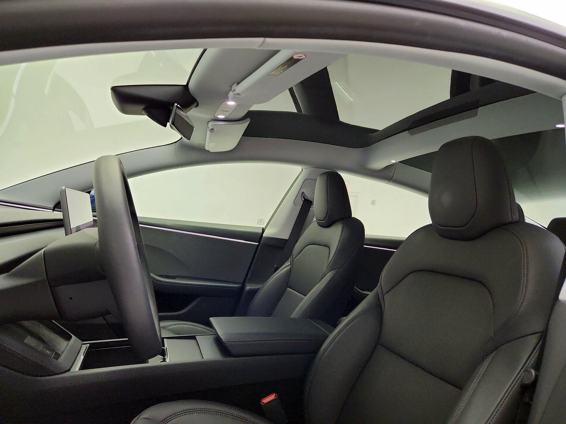 Thumbnail: 2025 Tesla Model 3 - 20