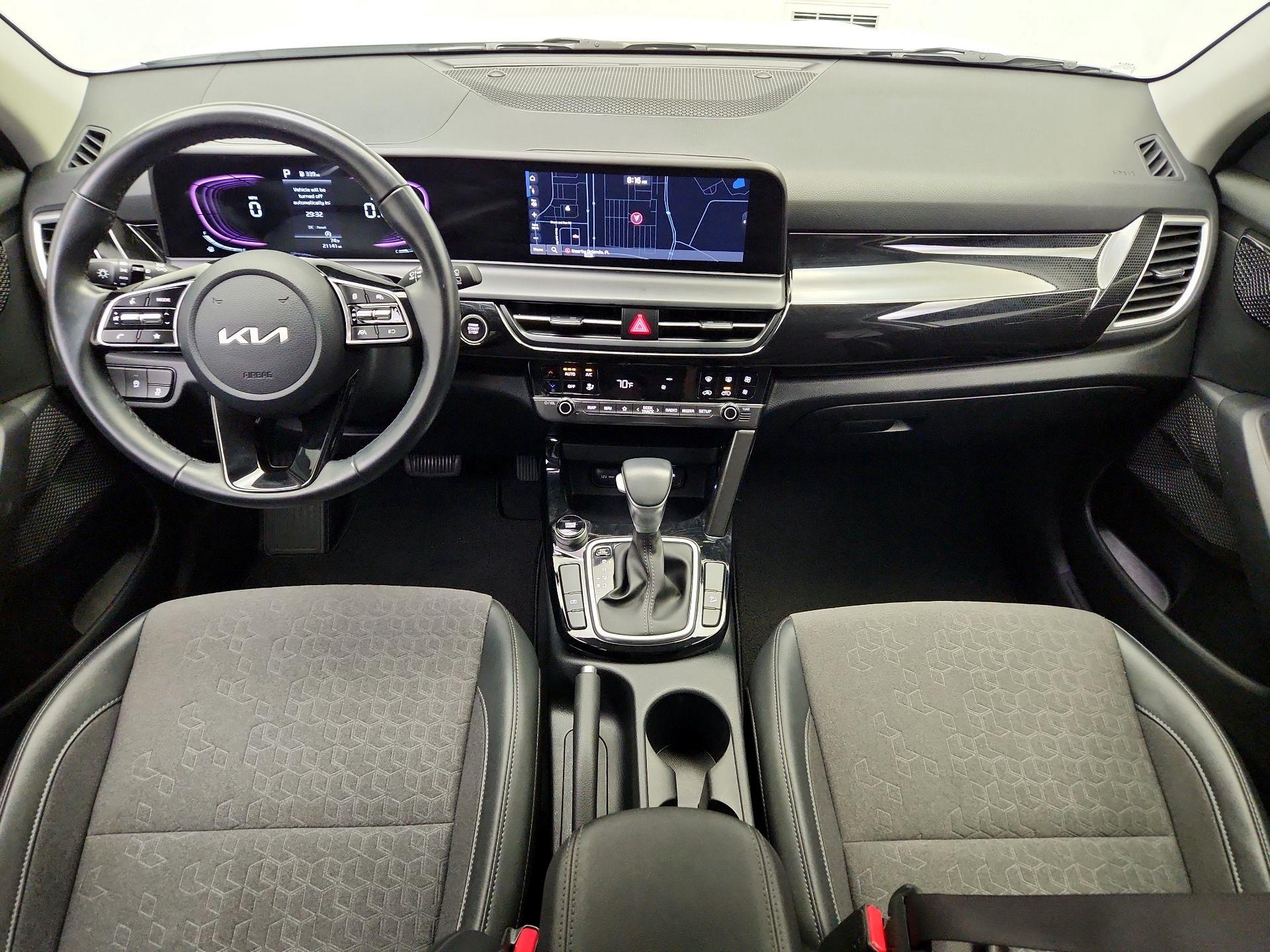 Thumbnail: 2025 Kia Seltos - 9