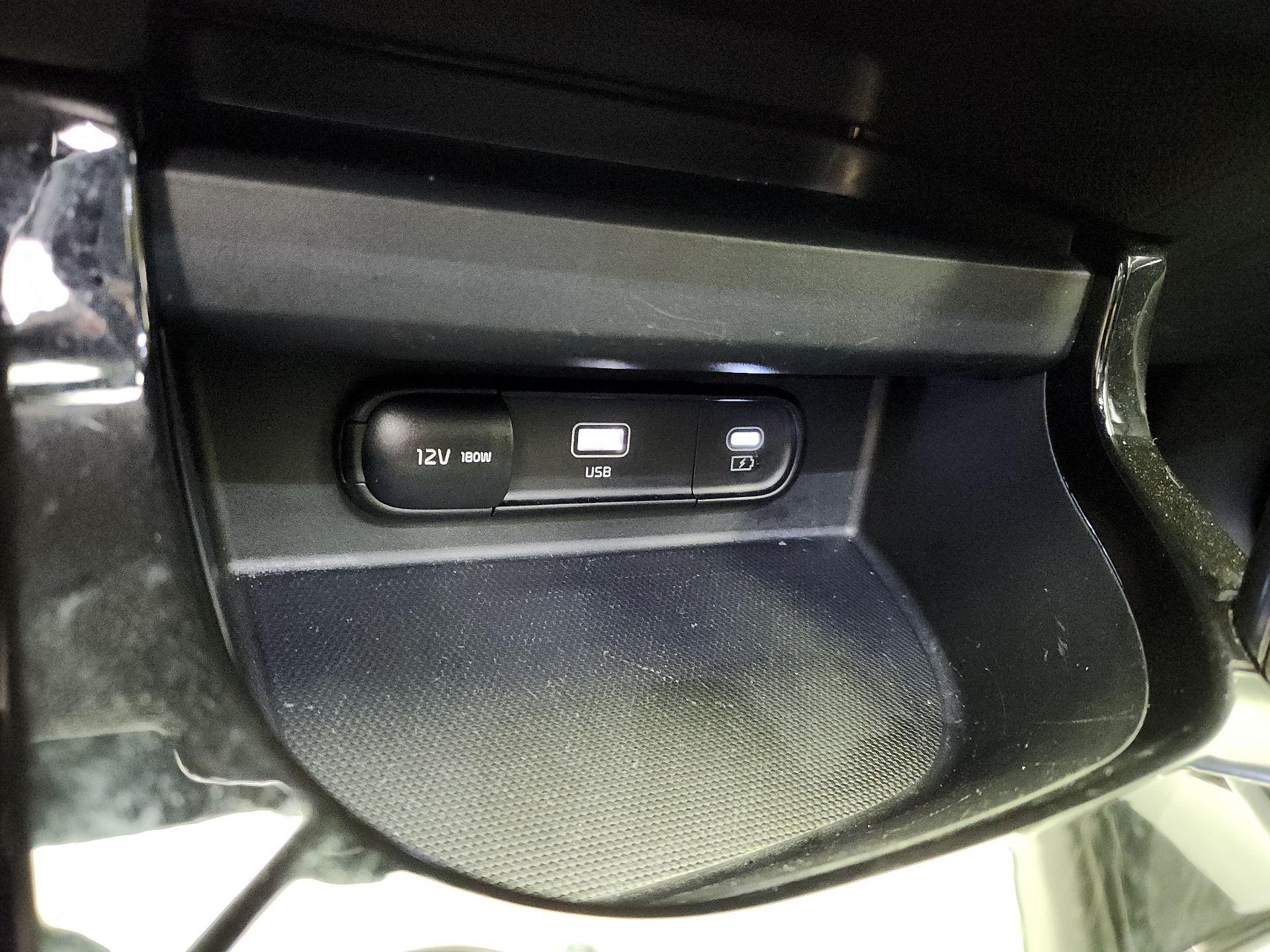 Thumbnail: 2025 Kia Seltos - 19