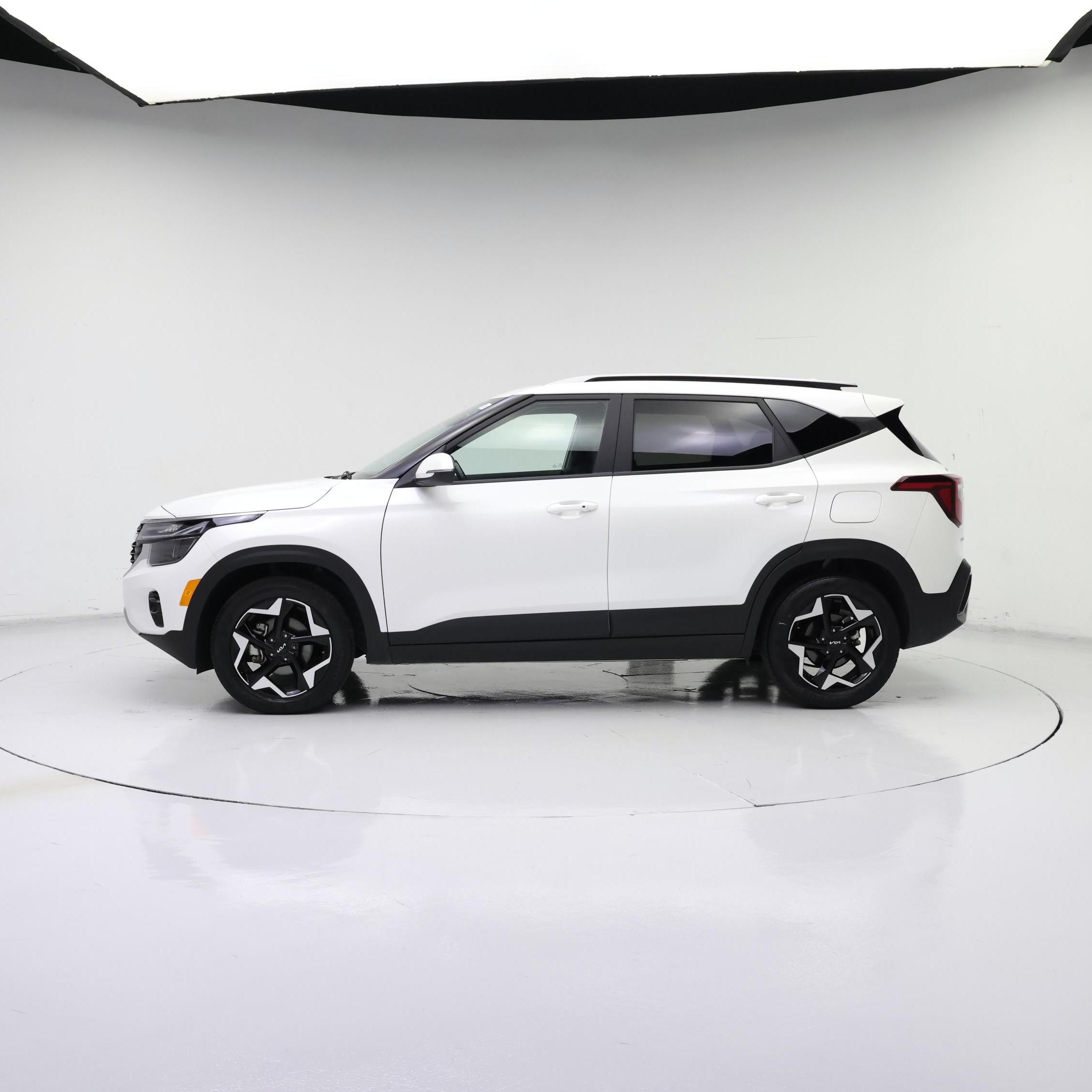 Thumbnail: 2025 Kia Seltos - 3