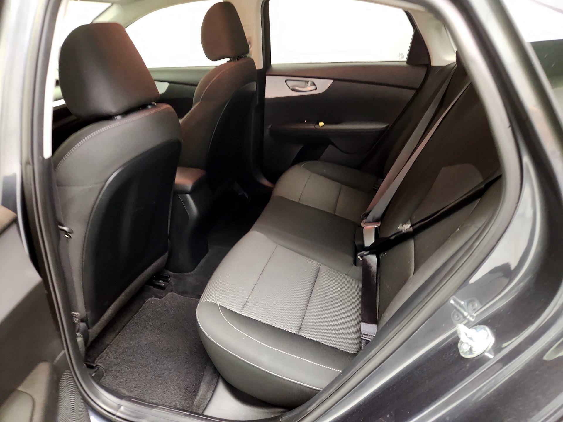 Thumbnail: 2023 Kia Forte - 19