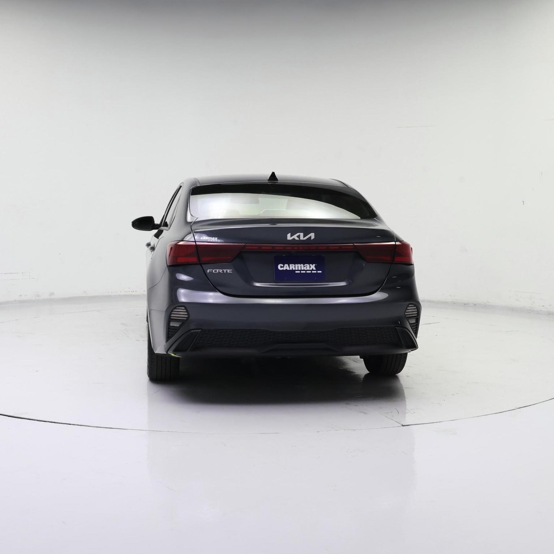 Thumbnail: 2023 Kia Forte - 6