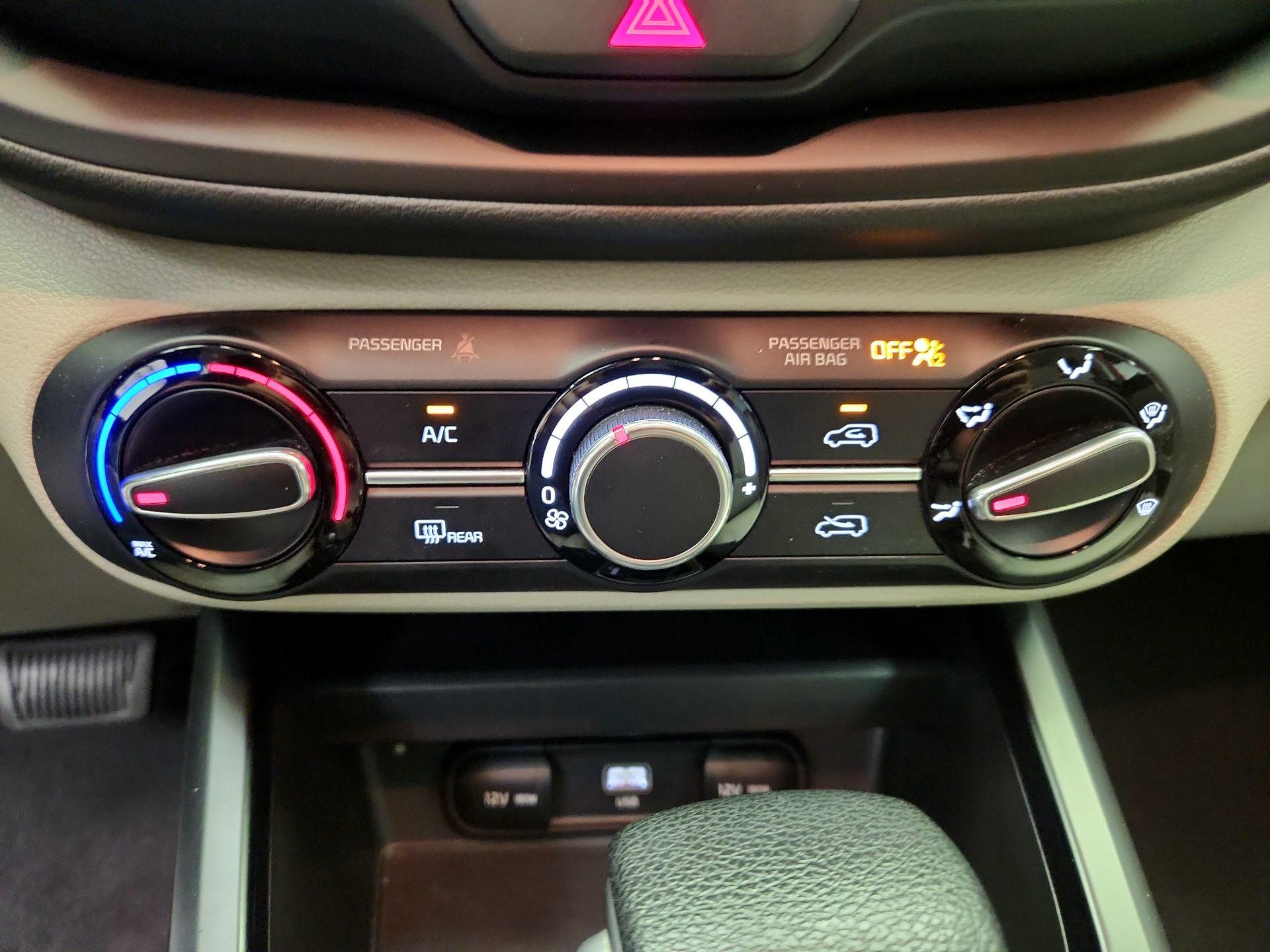 Thumbnail: 2025 Kia Soul - 16