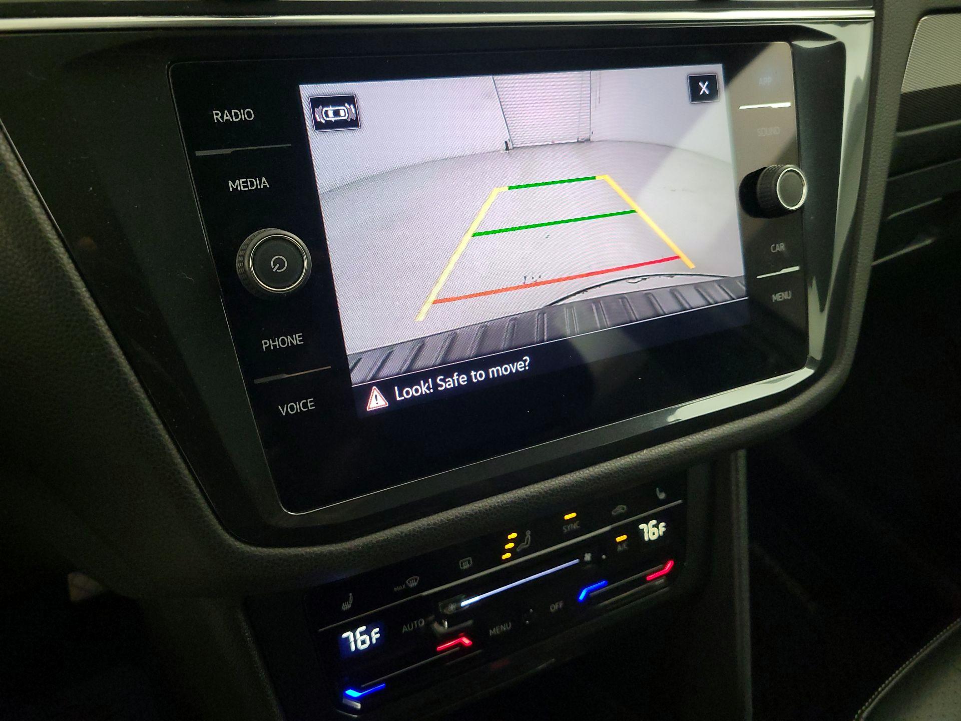 Thumbnail: 2023 Volkswagen Tiguan - 14