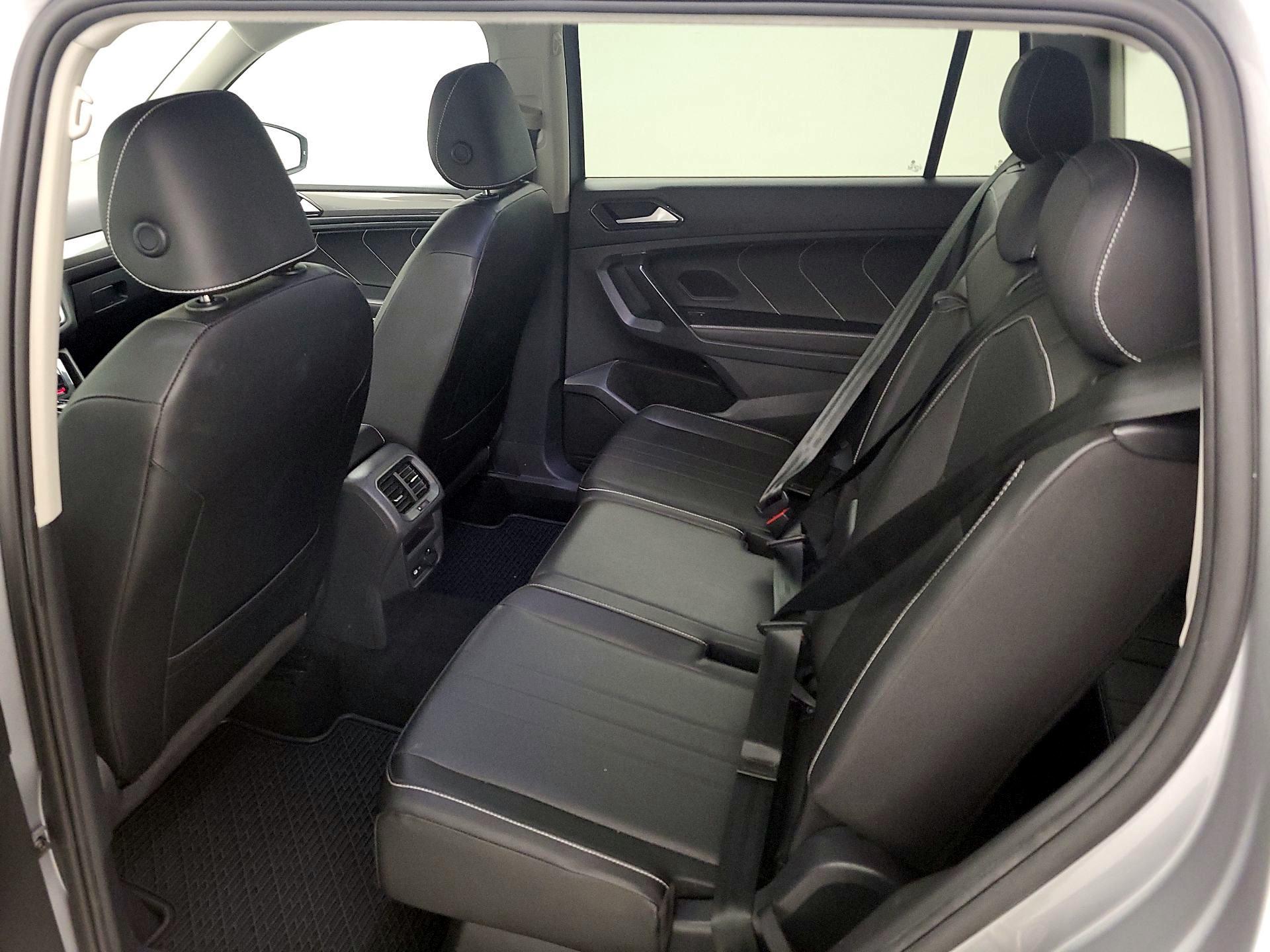 Thumbnail: 2023 Volkswagen Tiguan - 19