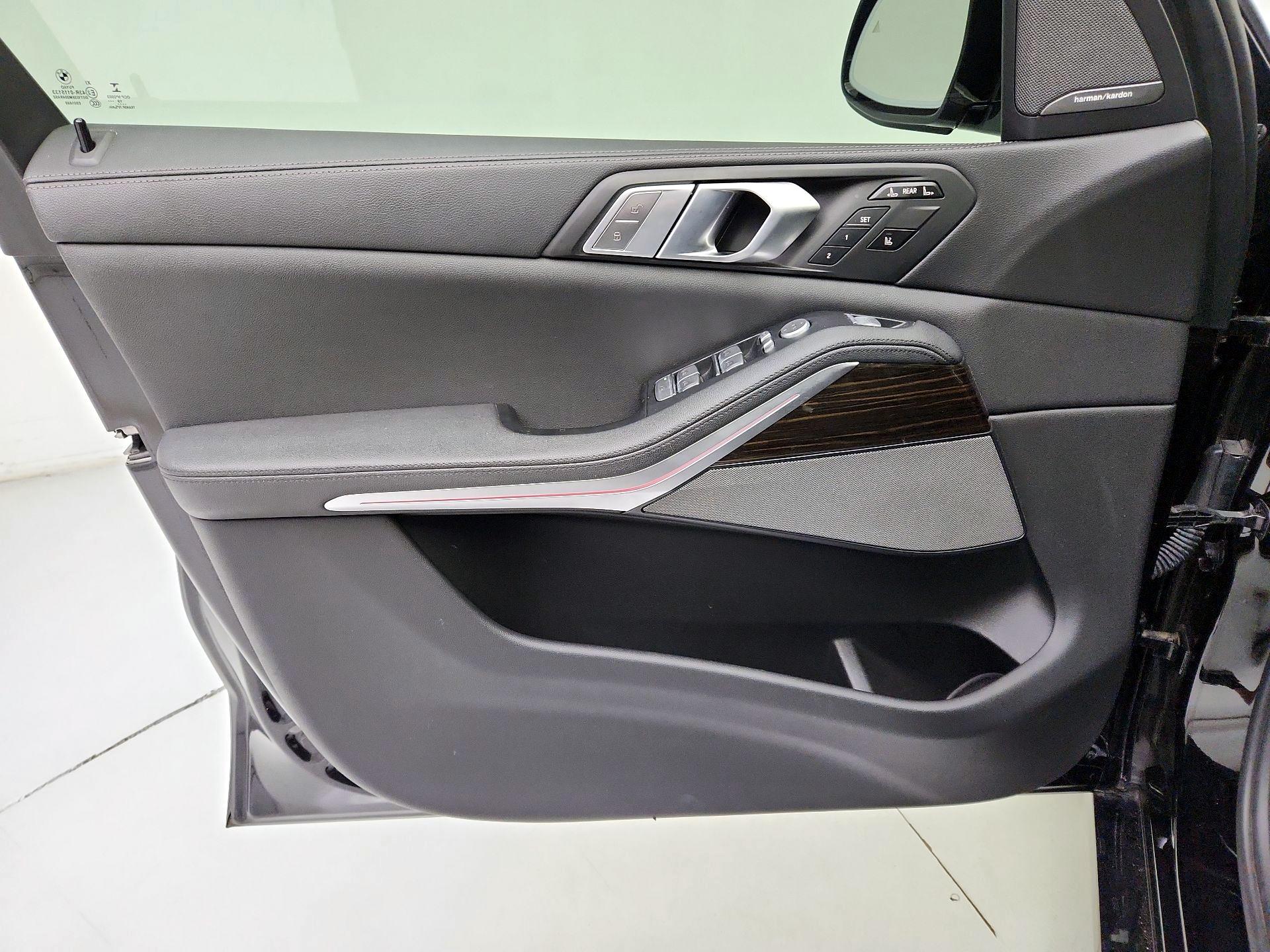 Thumbnail: 2020 BMW X7 - 12