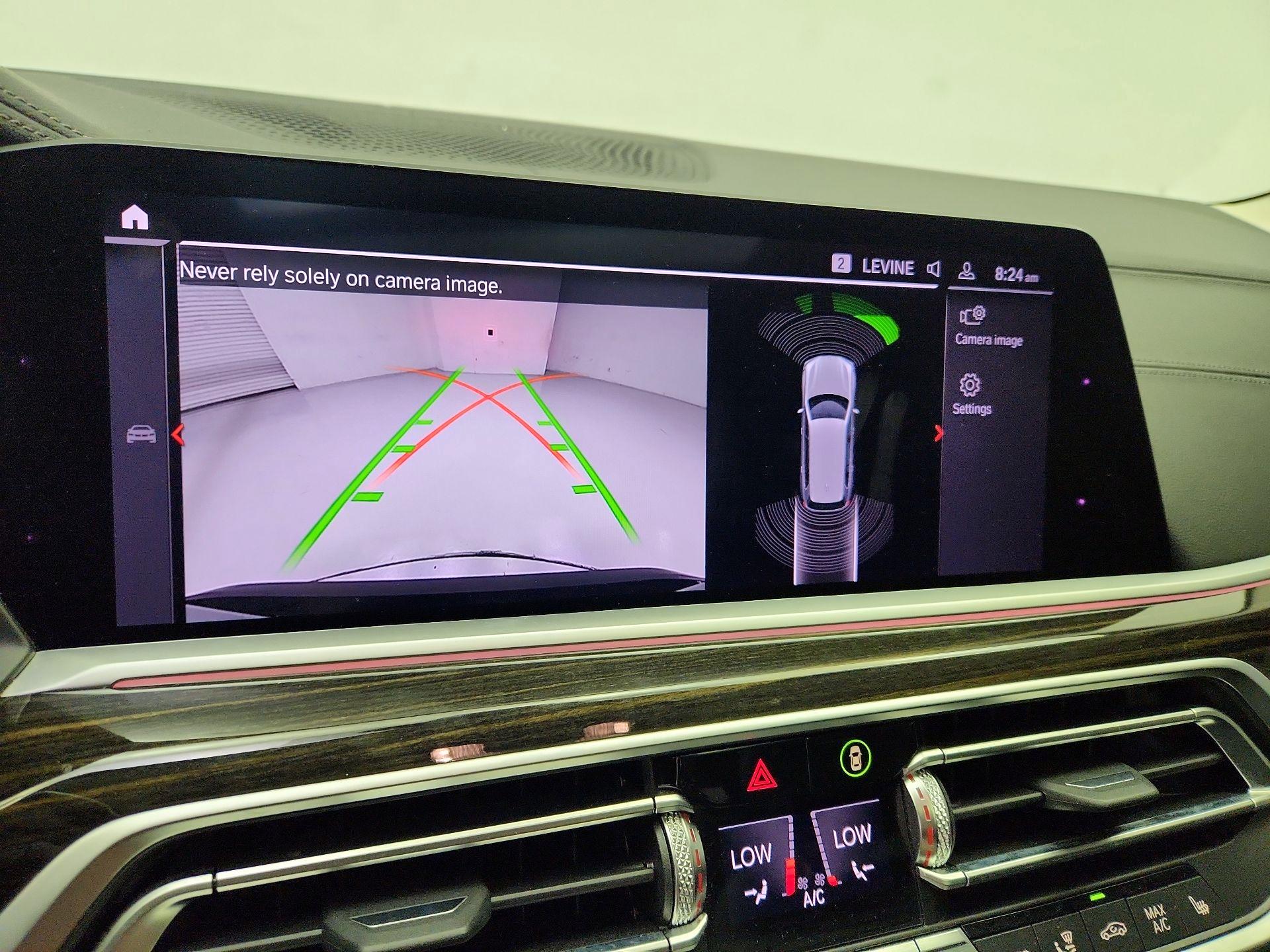 Thumbnail: 2020 BMW X7 - 15