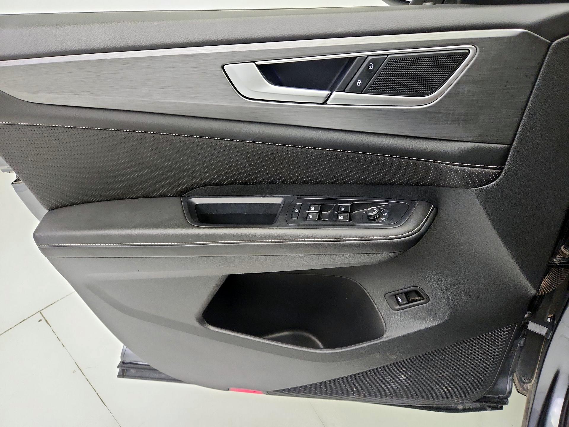 Thumbnail: 2025 Volkswagen Atlas - 12