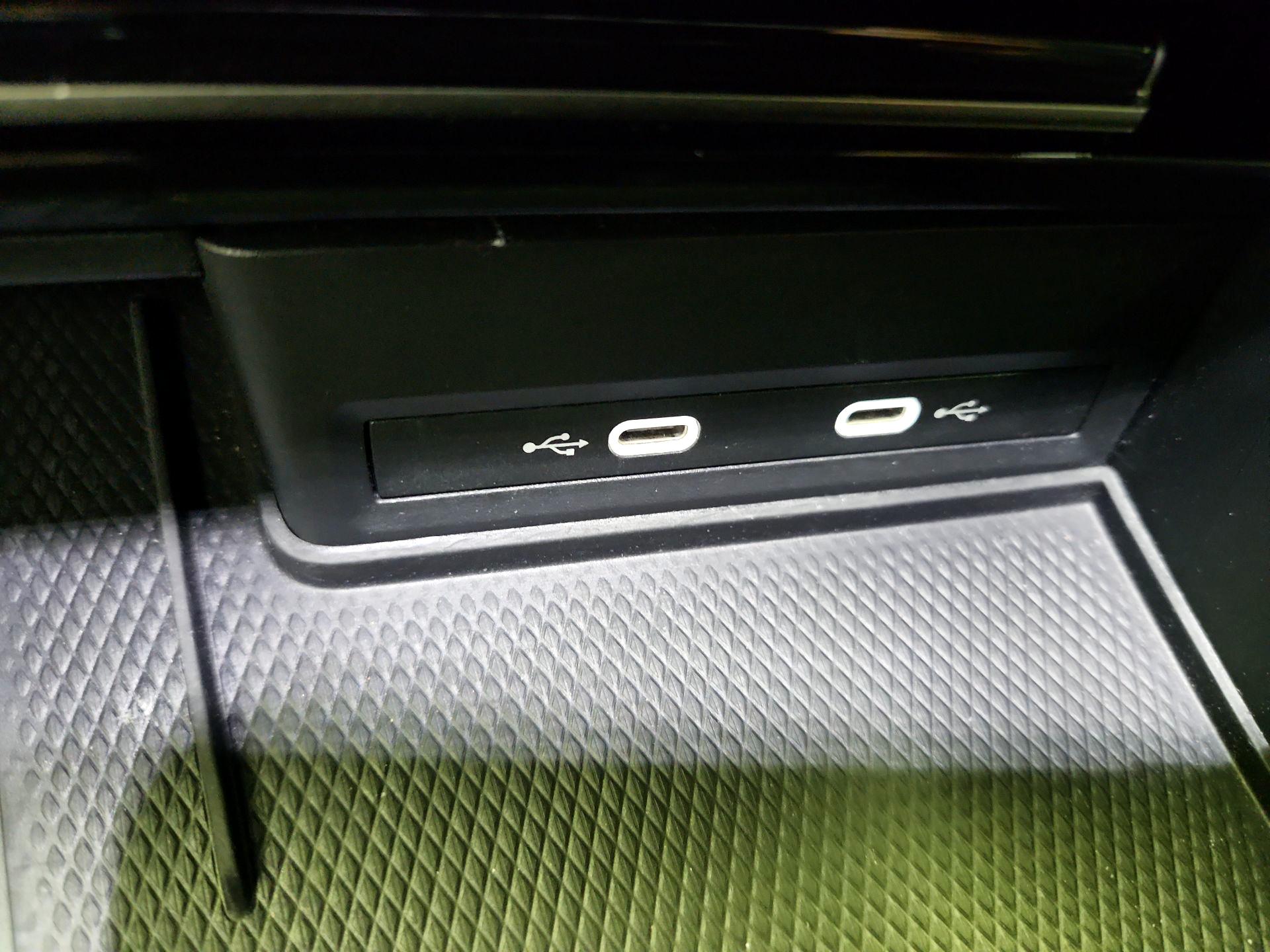 Thumbnail: 2025 Volkswagen Atlas - 18