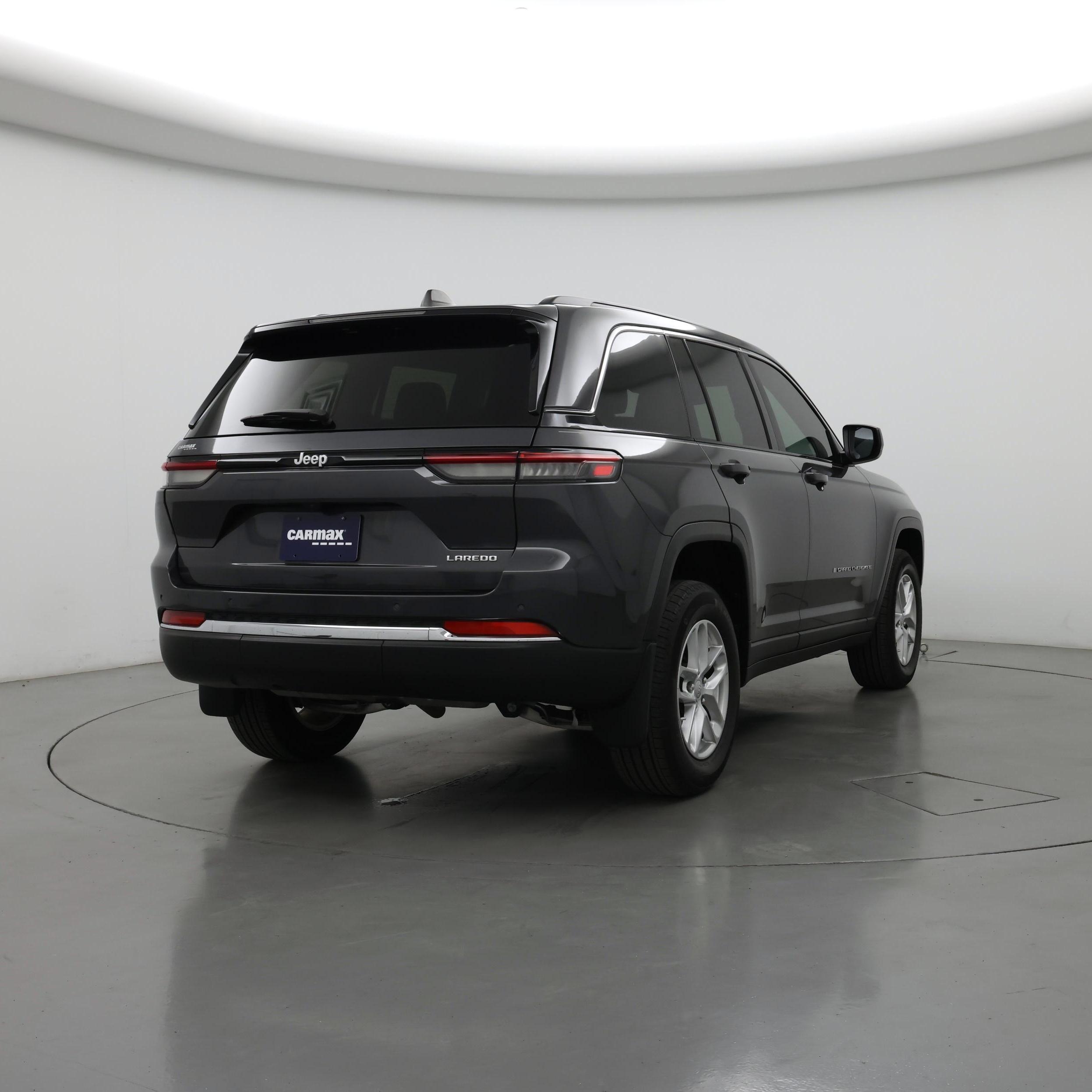 Thumbnail: 2024 Jeep Grand Cherokee - 8