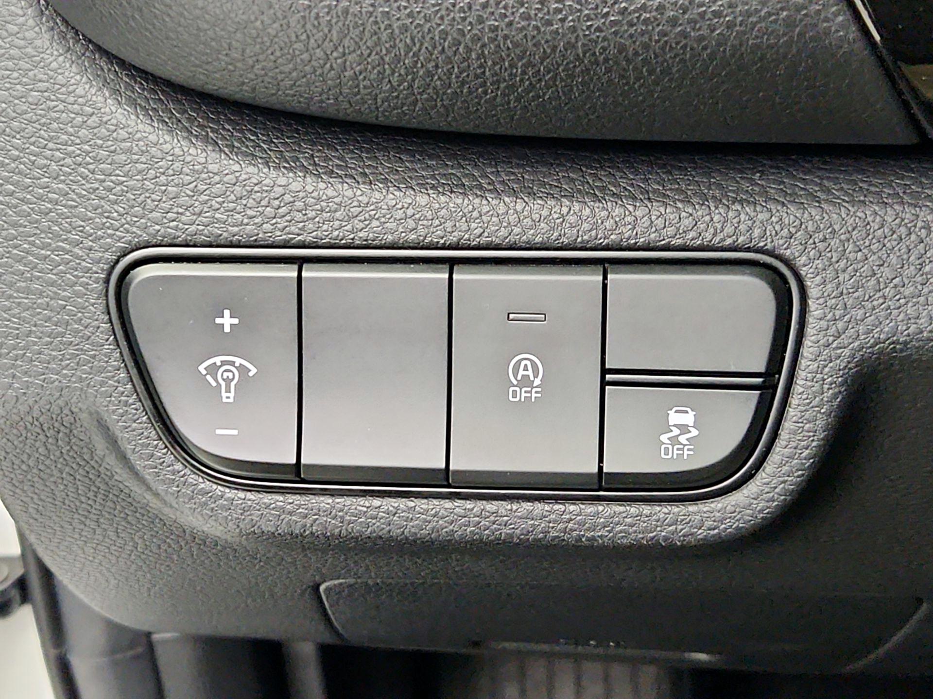 Thumbnail: 2025 Kia Seltos - 13