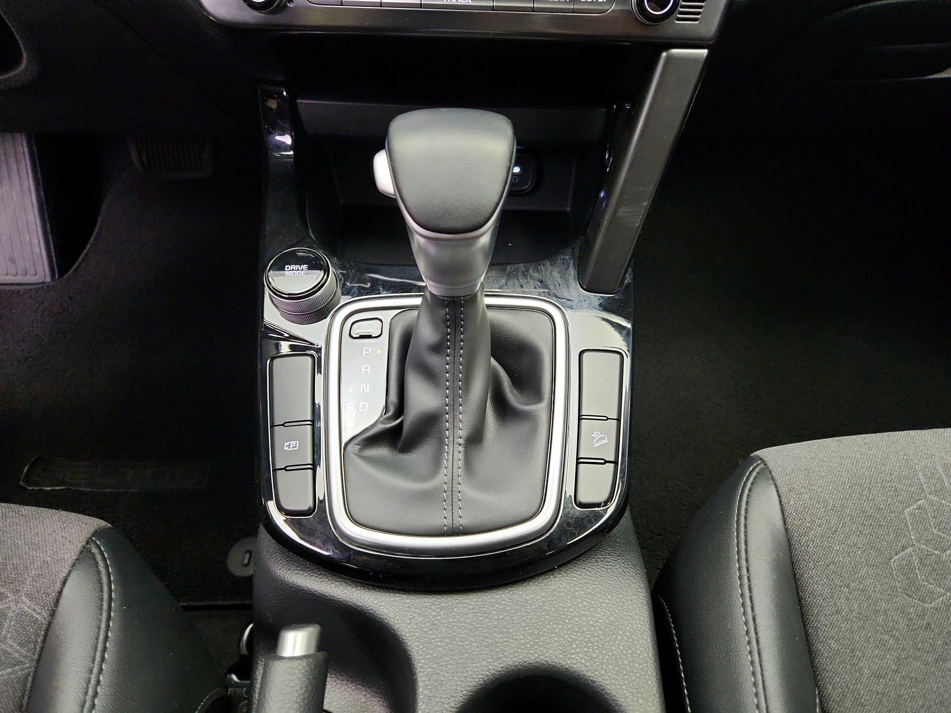 Thumbnail: 2025 Kia Seltos - 18