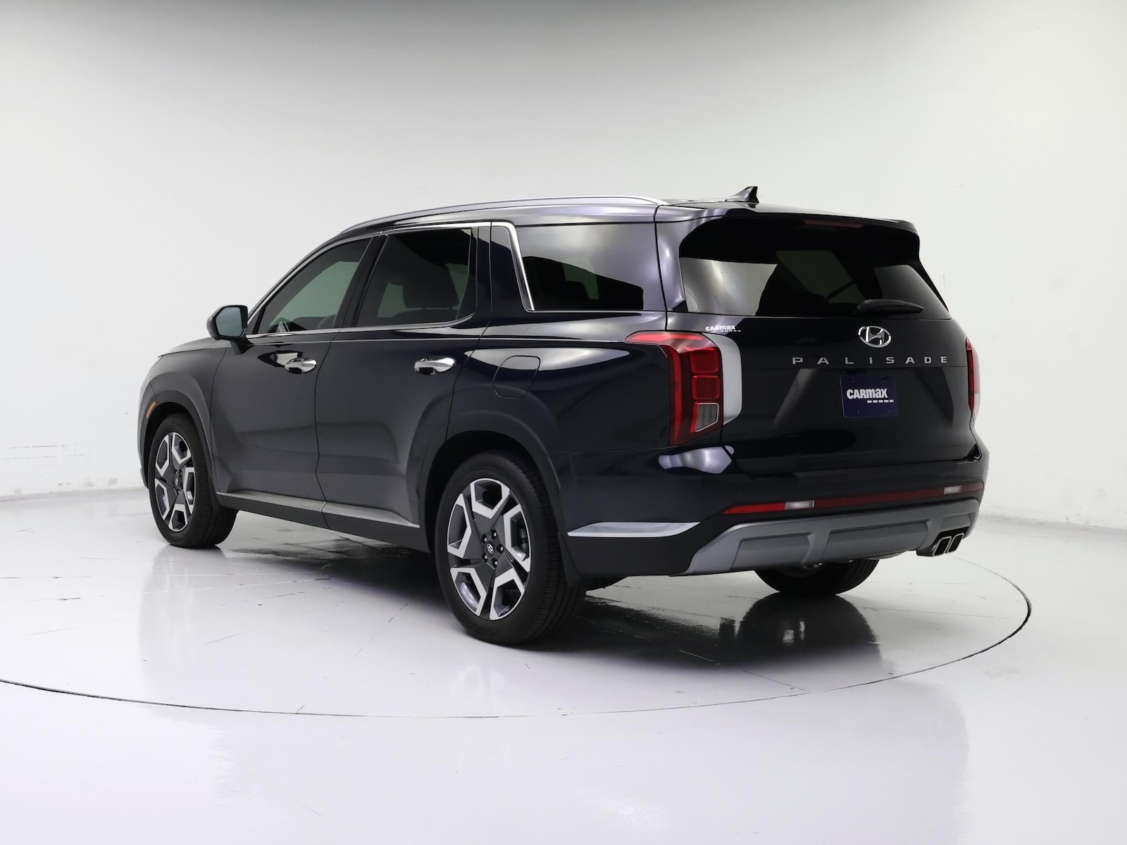 2025 Hyundai Palisade Limited - Photo 3