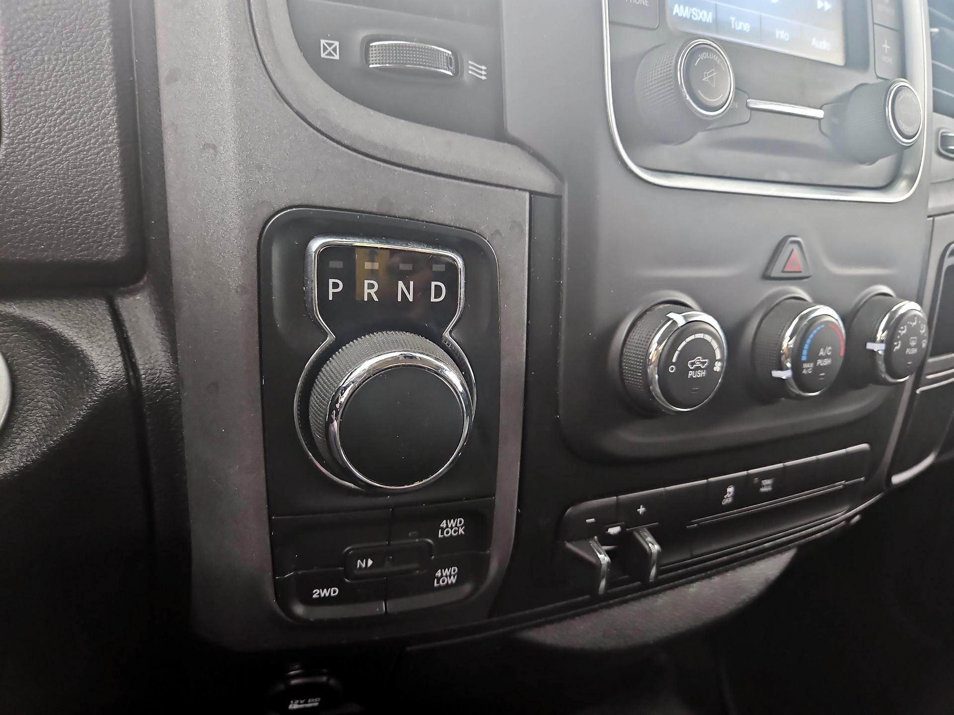 Thumbnail: 2019 RAM 1500 Classic - 15