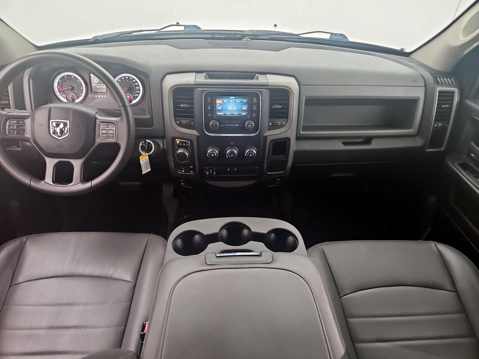 Thumbnail: 2019 RAM 1500 Classic - 8