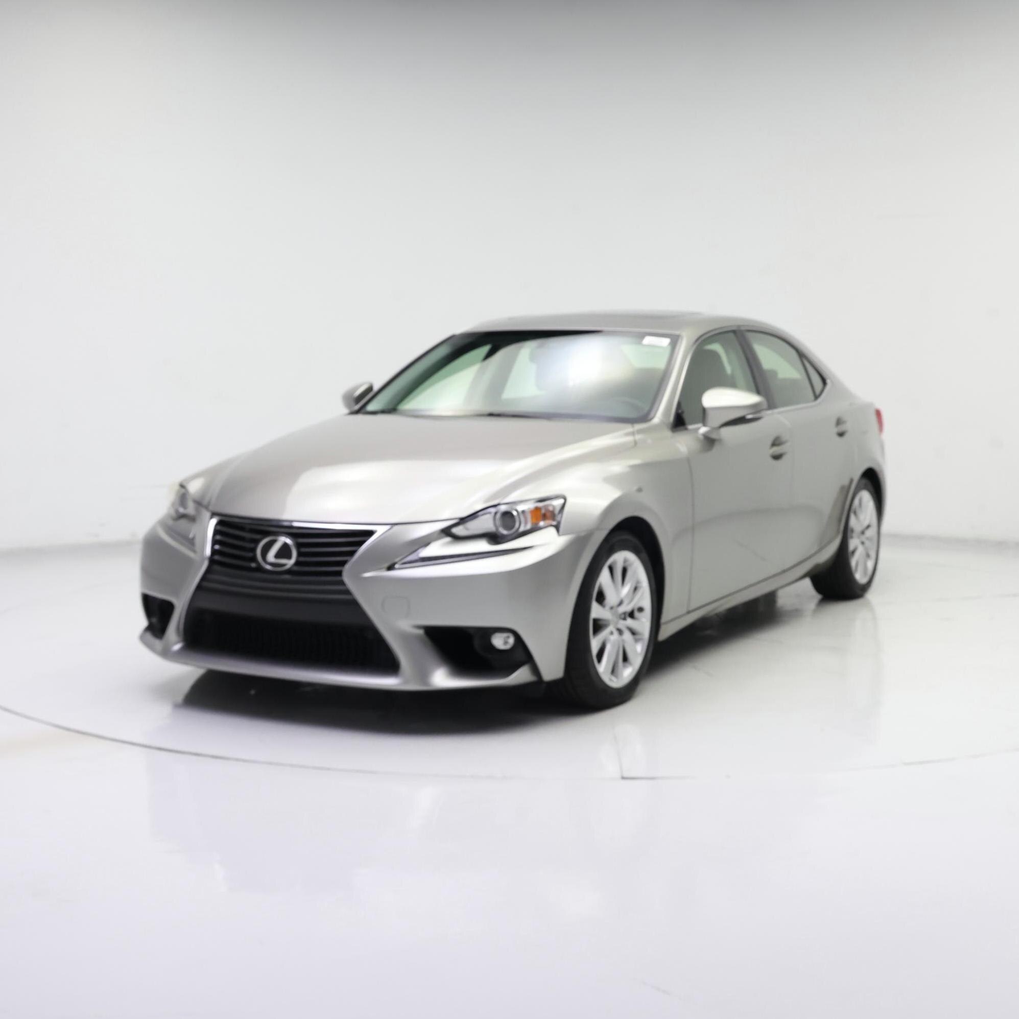 Thumbnail: 2015 Lexus IS - 4