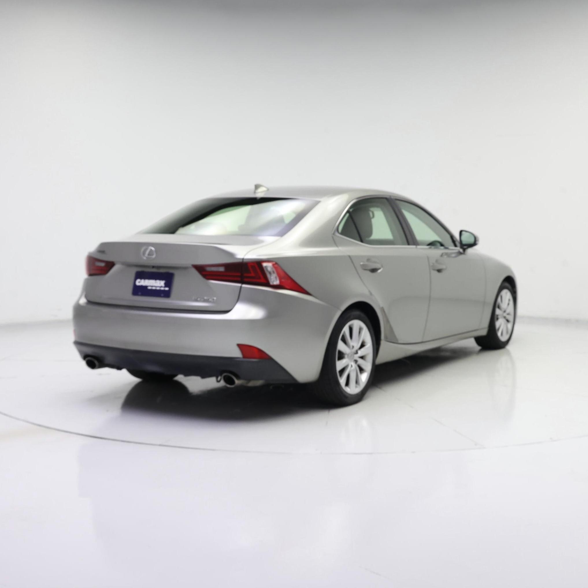 Thumbnail: 2015 Lexus IS - 8