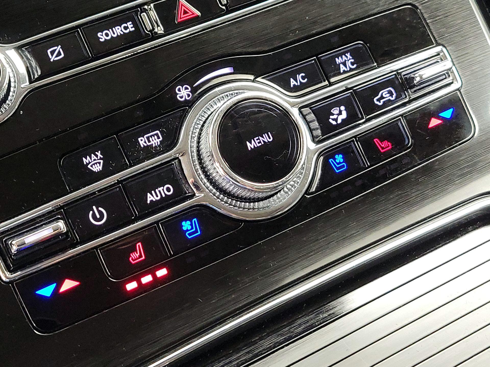 Thumbnail: 2022 Lincoln Nautilus - 17