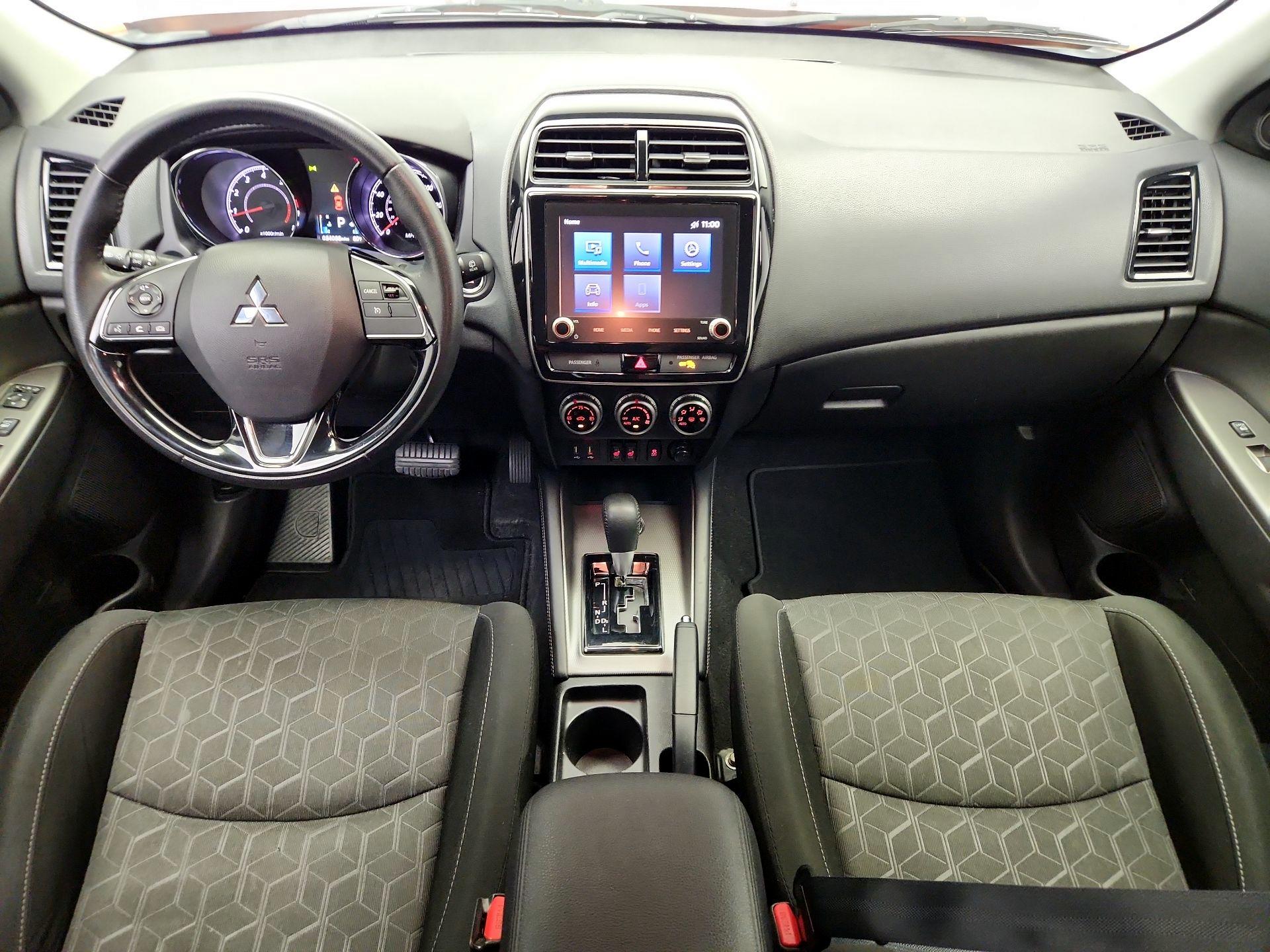Thumbnail: 2020 Mitsubishi Outlander Sport - 9