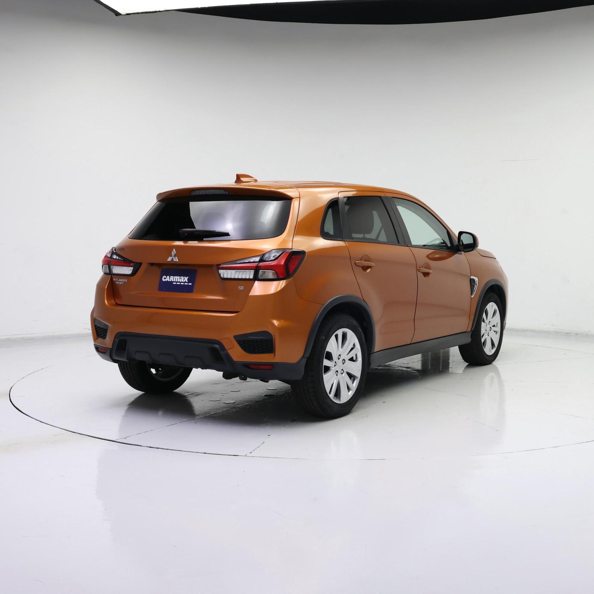 Thumbnail: 2020 Mitsubishi Outlander Sport - 8