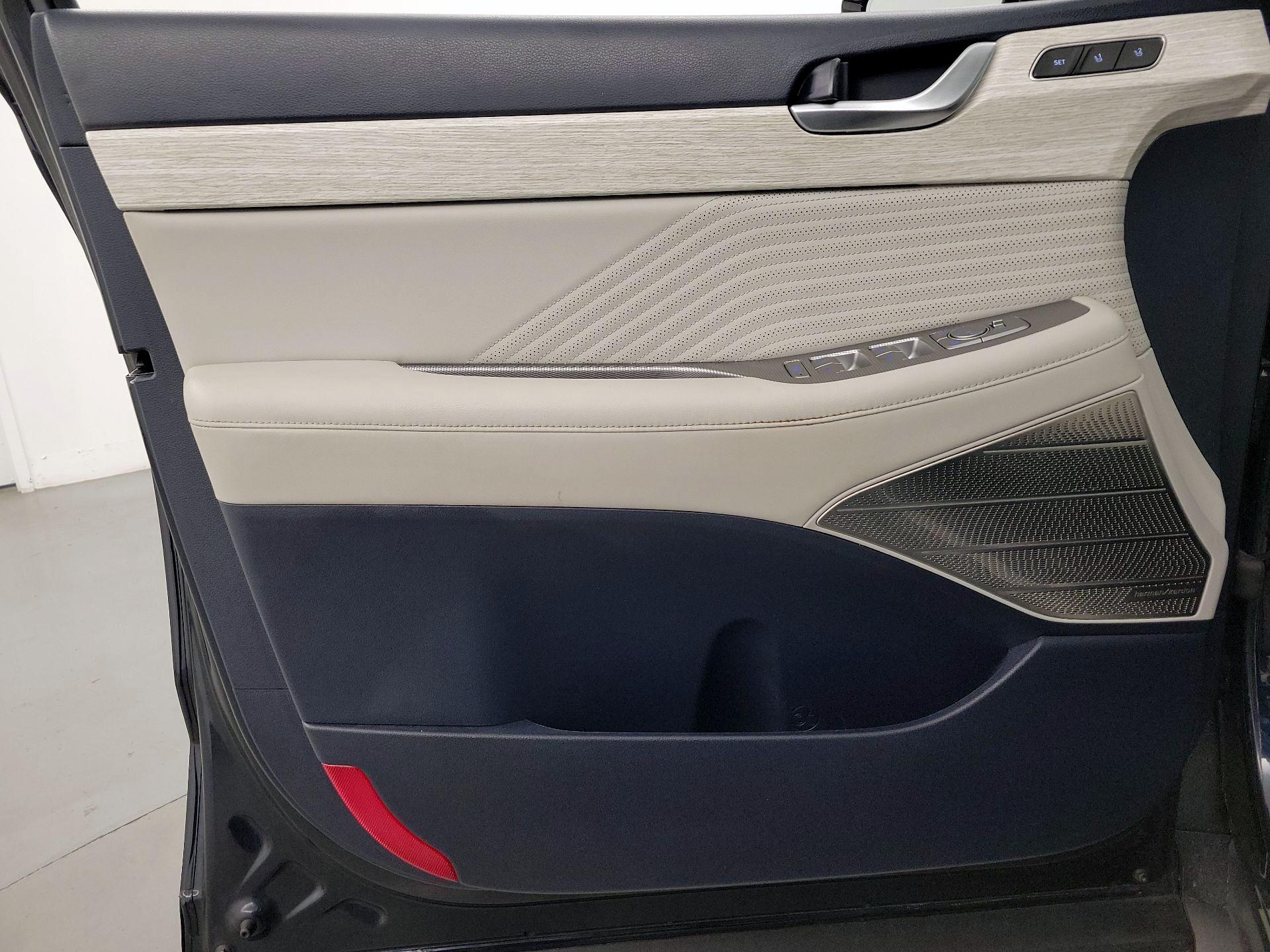 Thumbnail: 2023 Hyundai Palisade - 12